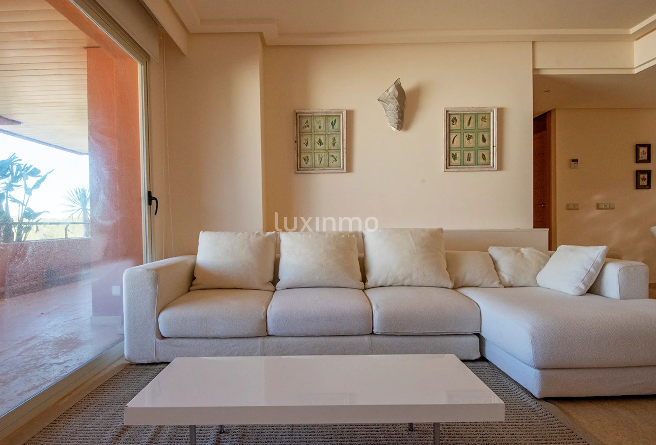 Moderno piso de 2 dormitorios en venta en Roca Llisa en Ibiza — photo 10
