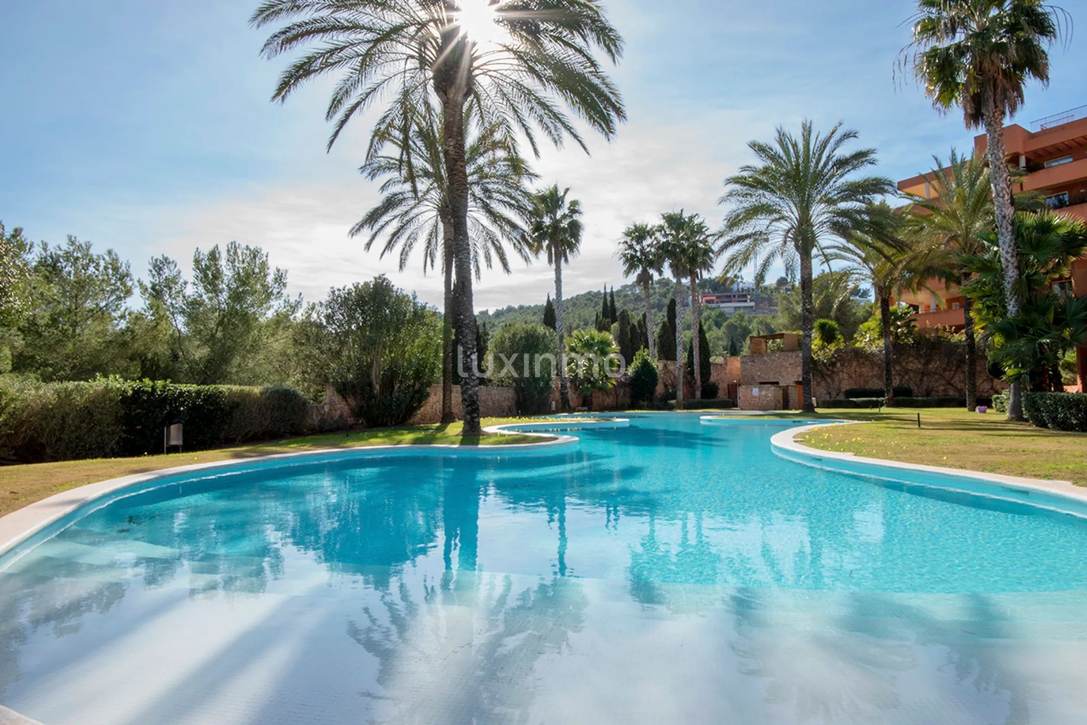 Moderno piso de 2 dormitorios en venta en Roca Llisa en Ibiza — photo 52