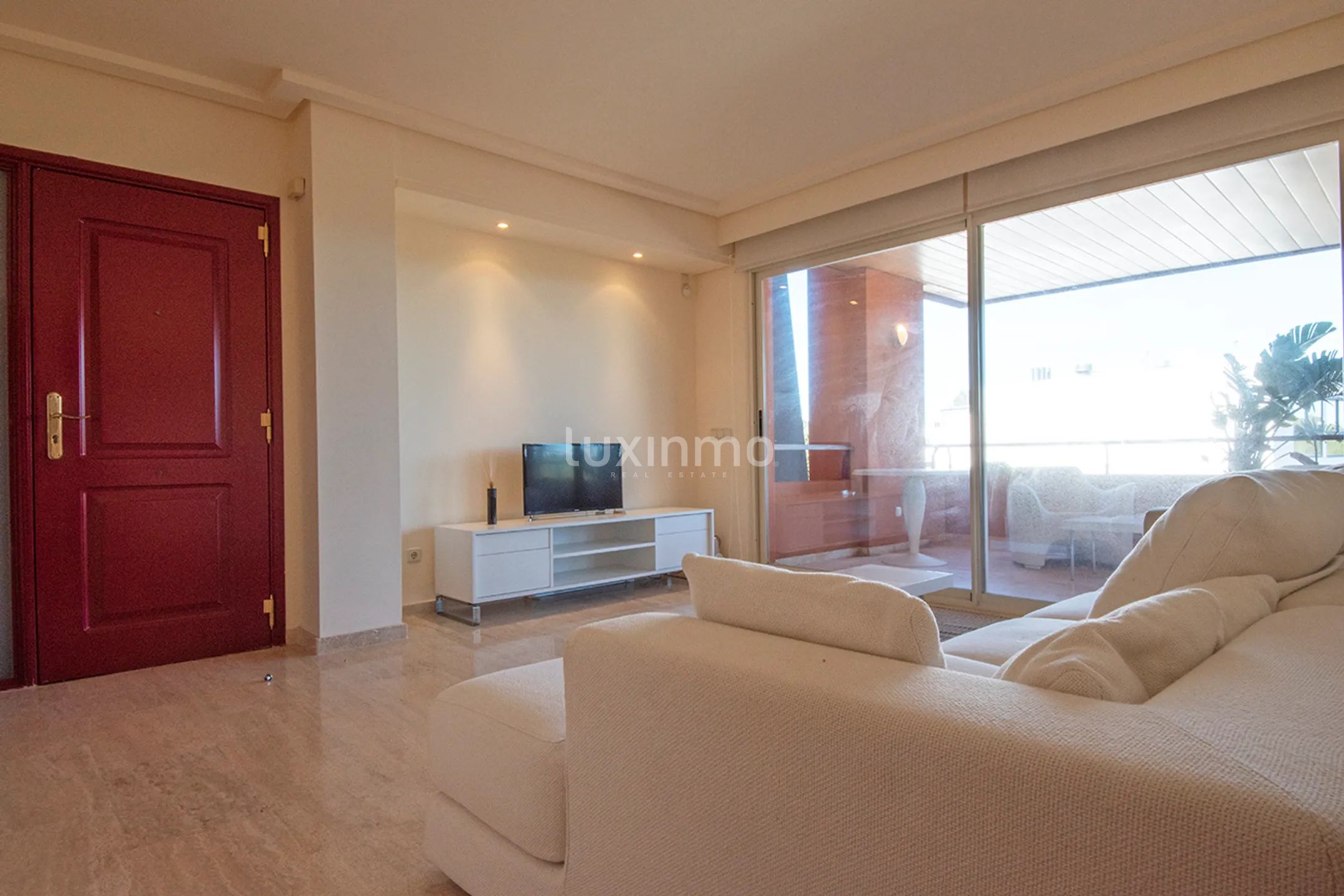 Moderno piso de 2 dormitorios en venta en Roca Llisa en Ibiza — photo 14