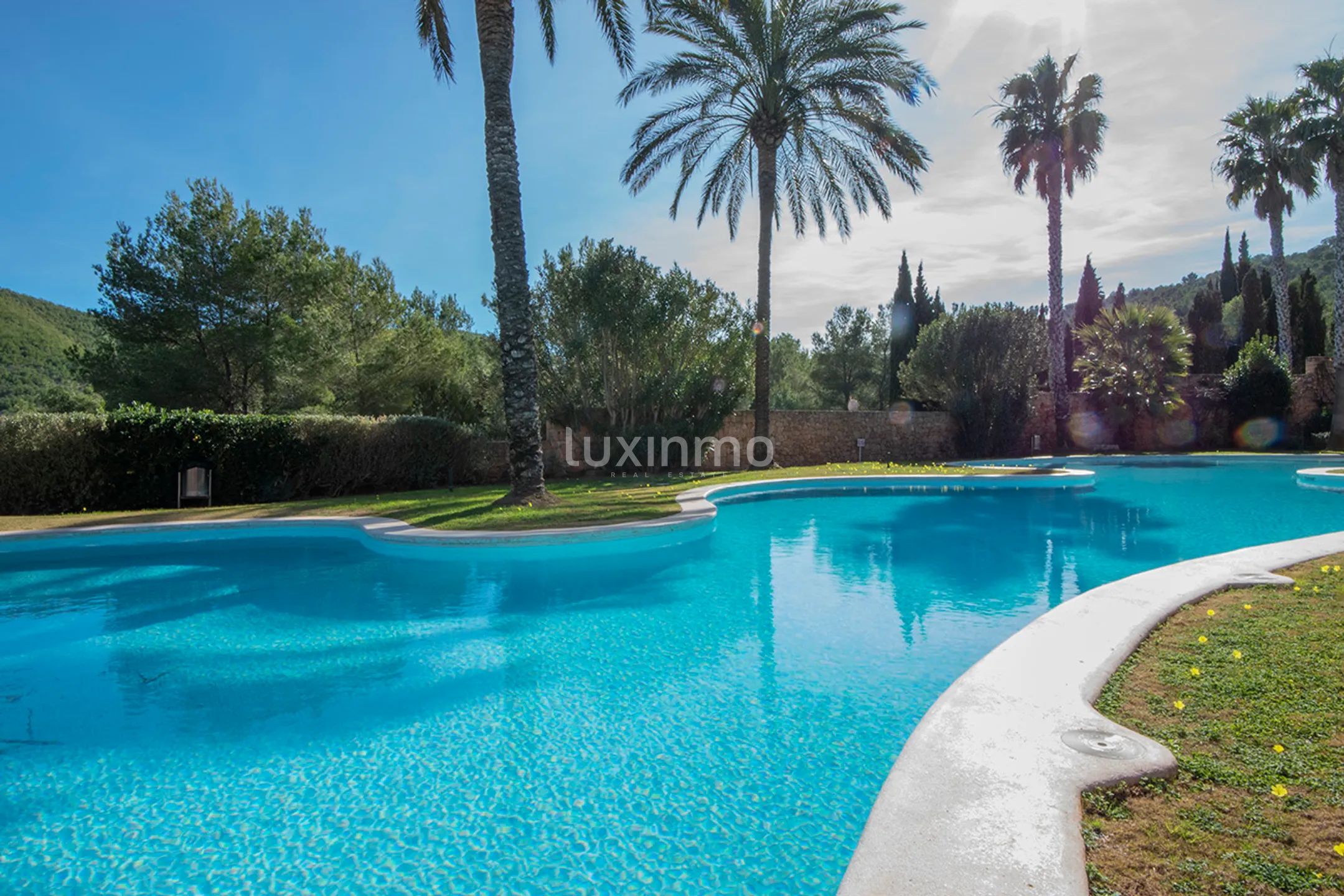 Moderno piso de 2 dormitorios en venta en Roca Llisa en Ibiza — photo 49