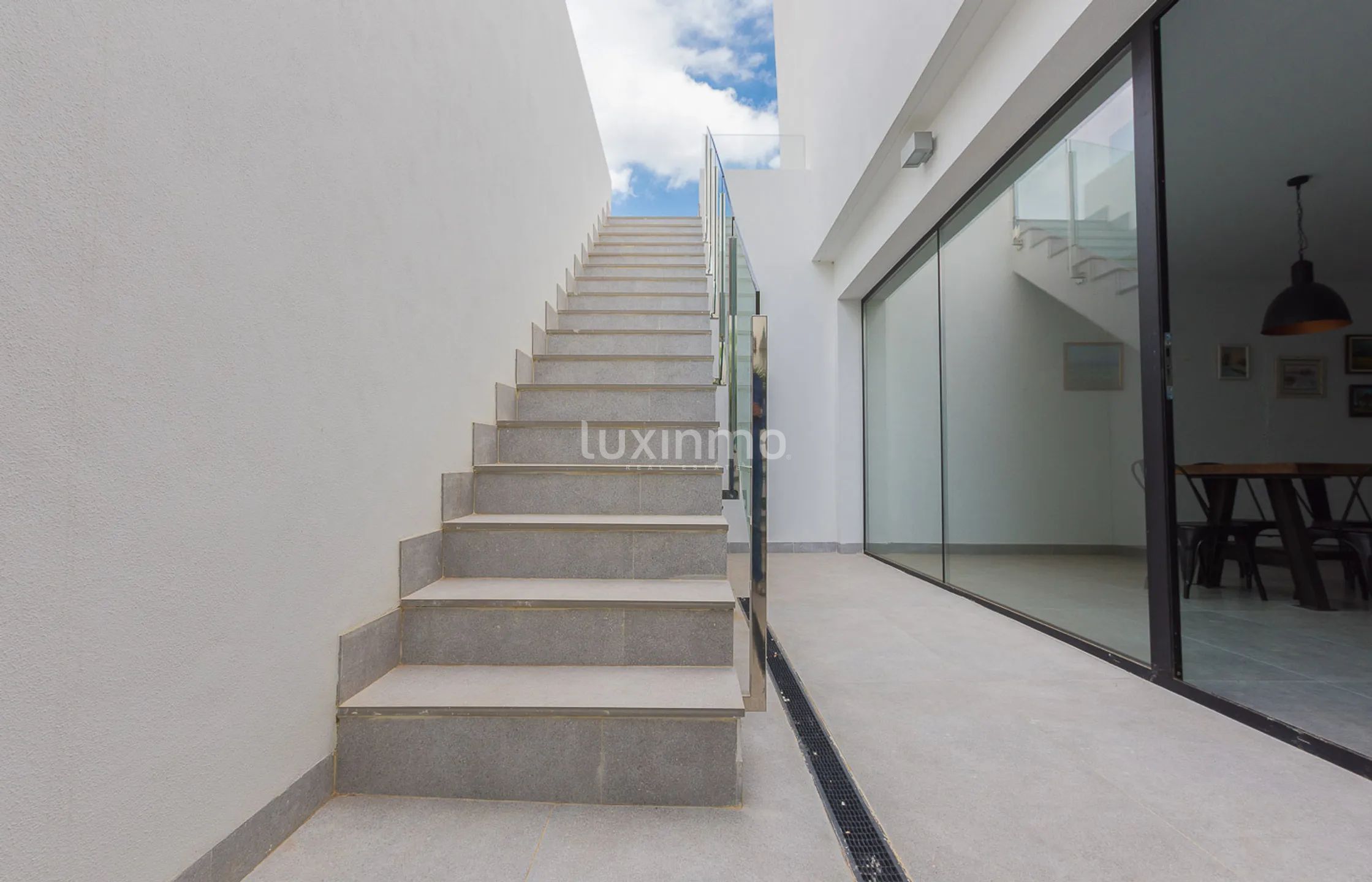 Se venden nuevos chalets modernos en Balcón de Finestrat — photo 21