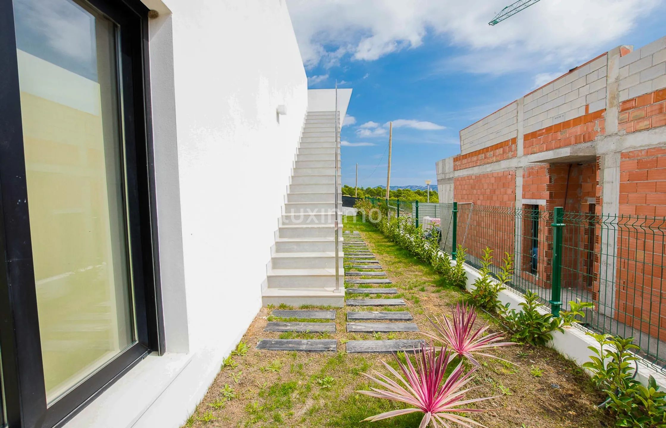 Se venden nuevos chalets modernos en Balcón de Finestrat — photo 25