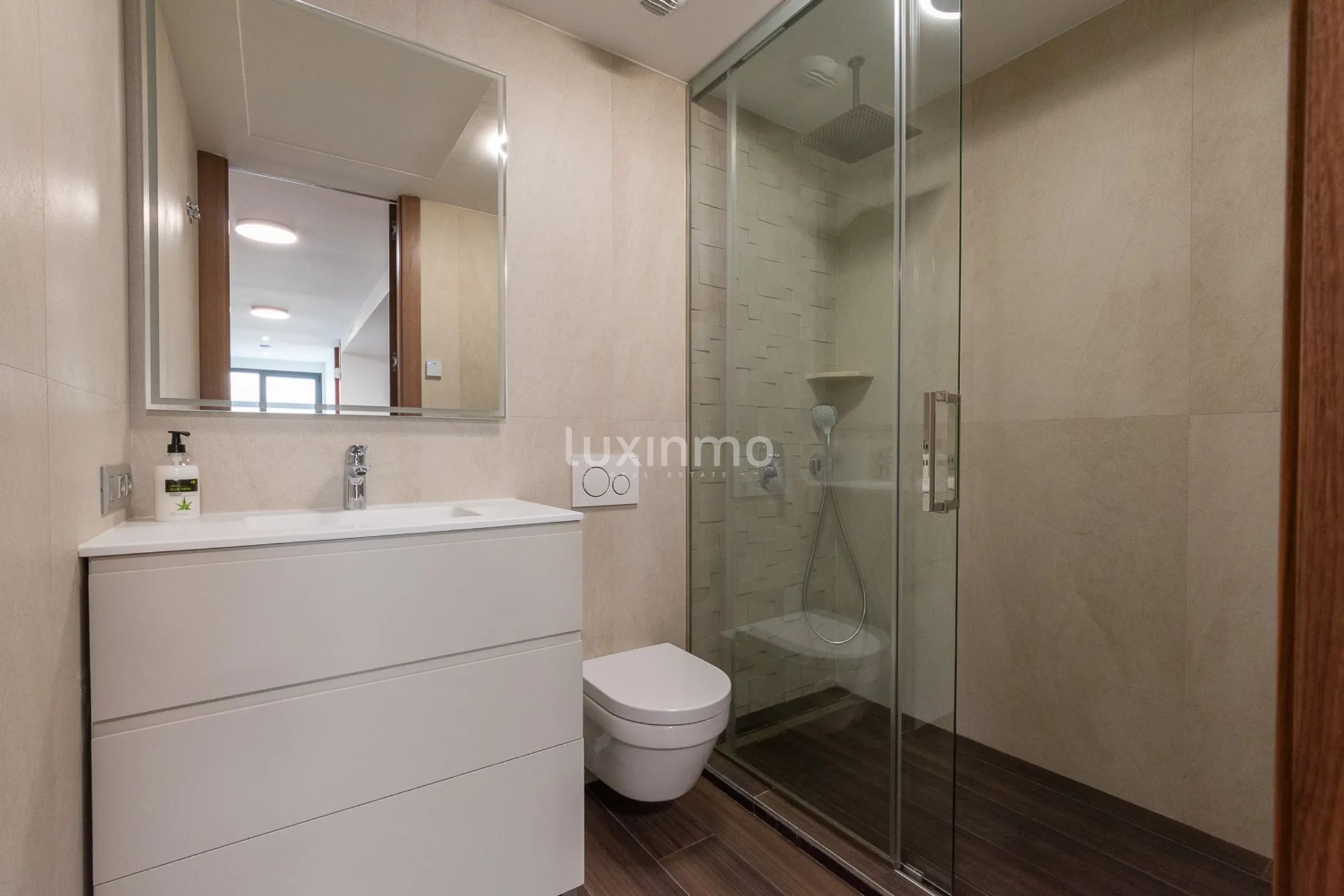 Villa with sea views for sale in Sierra Cortina — photo 25