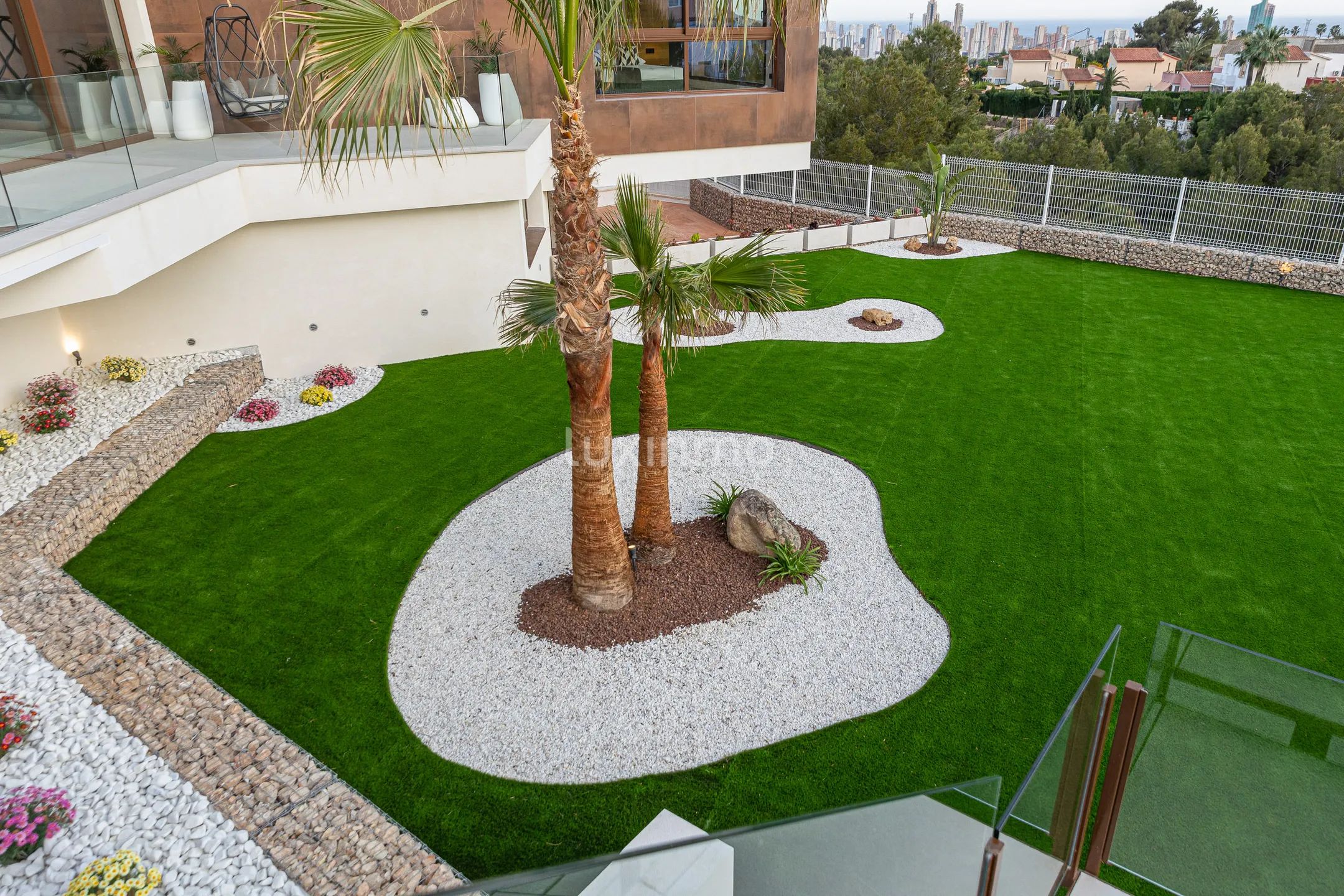 Modern villa with sea views in Benidorm — photo 71