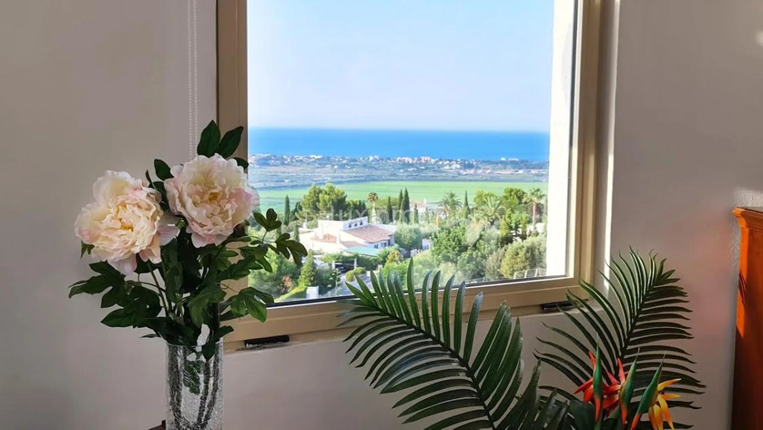 дом в средиземноморском стиле с фантастическим видом — photo 26