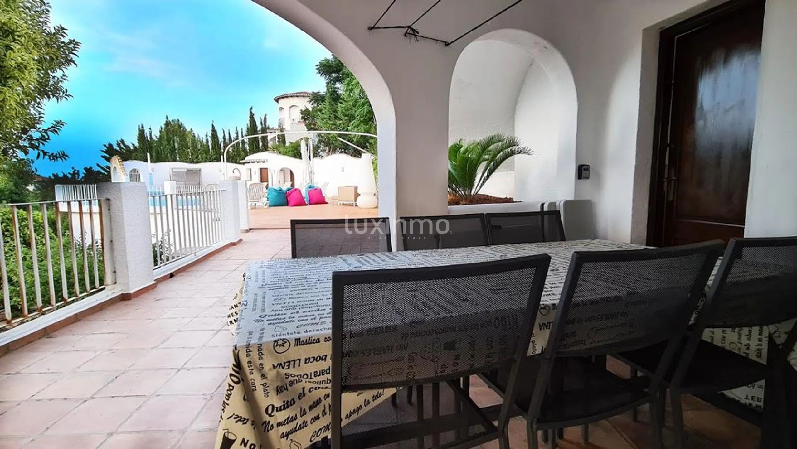 дом в средиземноморском стиле с фантастическим видом — photo 24