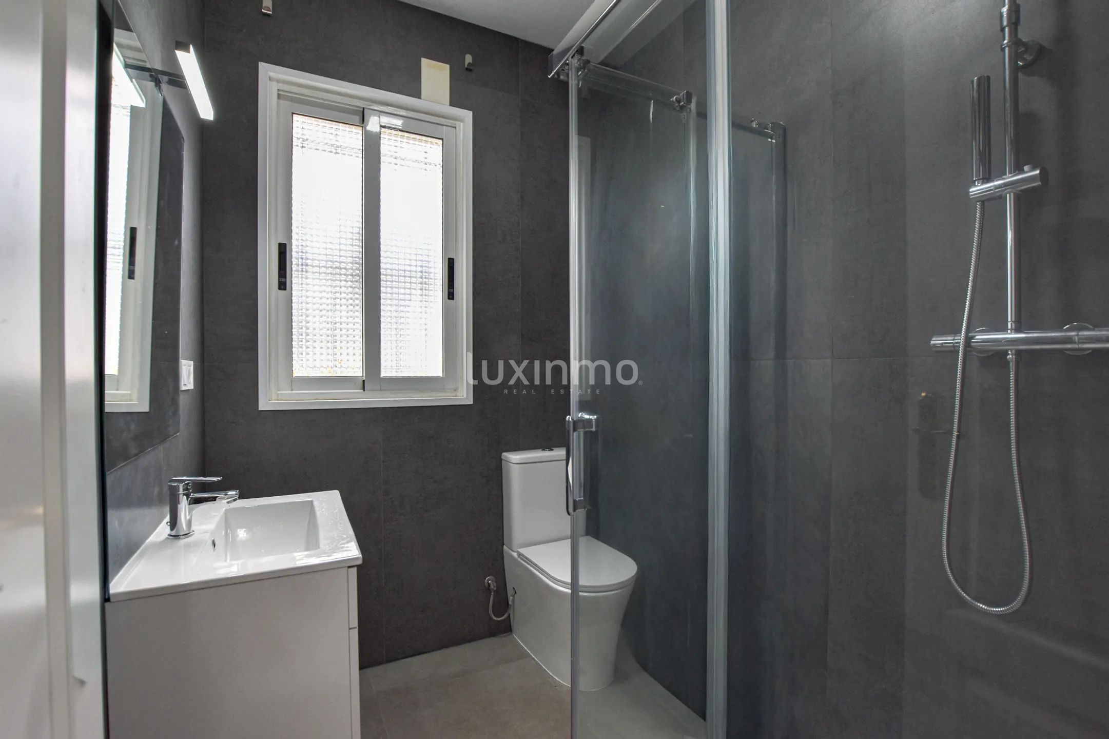 Mediterranean villa with sea views for rent in Calpe
Mediterranean villa with sea views for rent in Calpe — photo 14