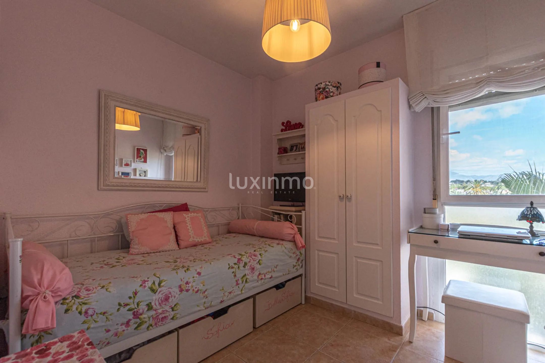 Appartement te koop met panoramisch uitzicht in Albir — photo 13