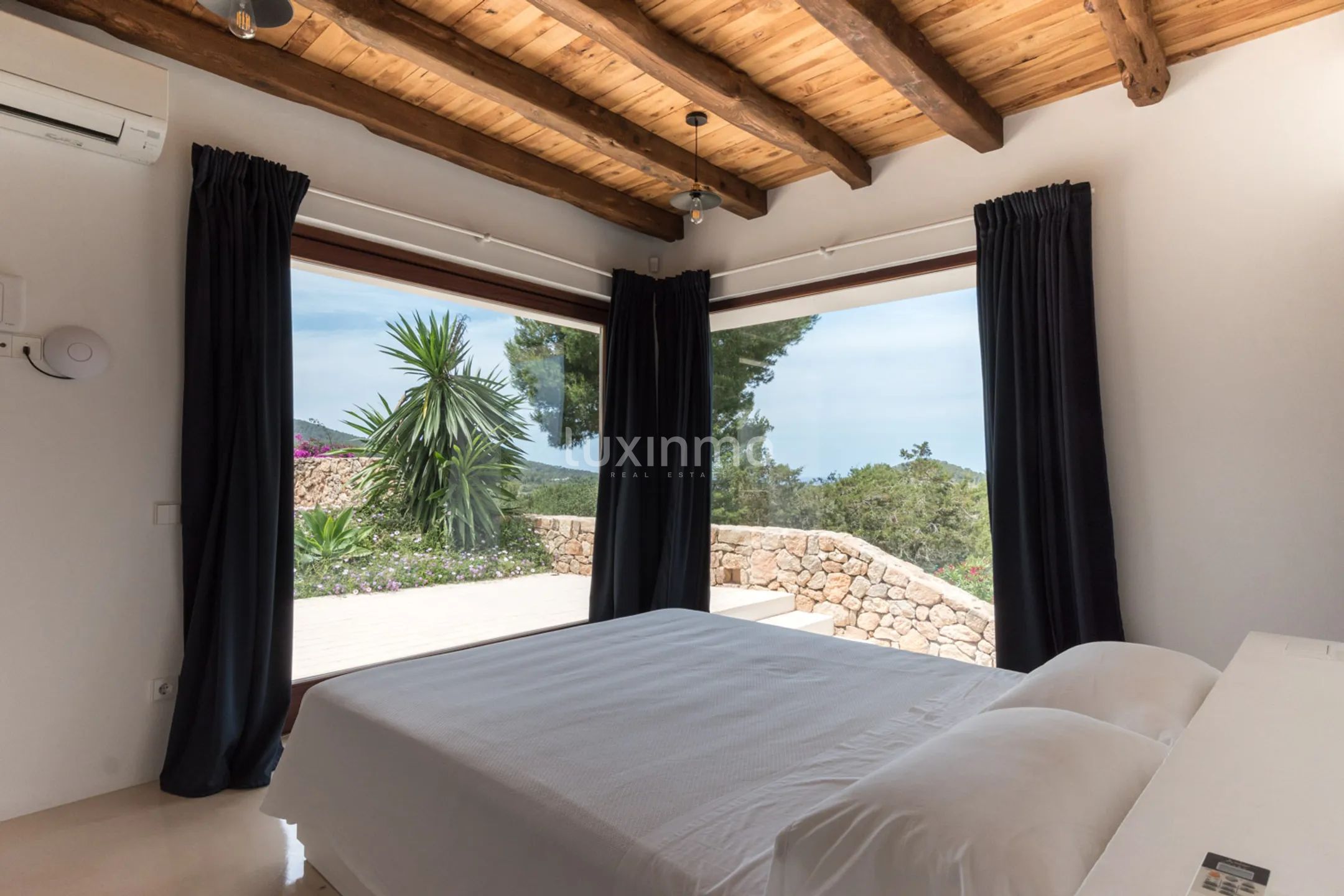 Ibiza style villa for sale in San Josep — photo 23