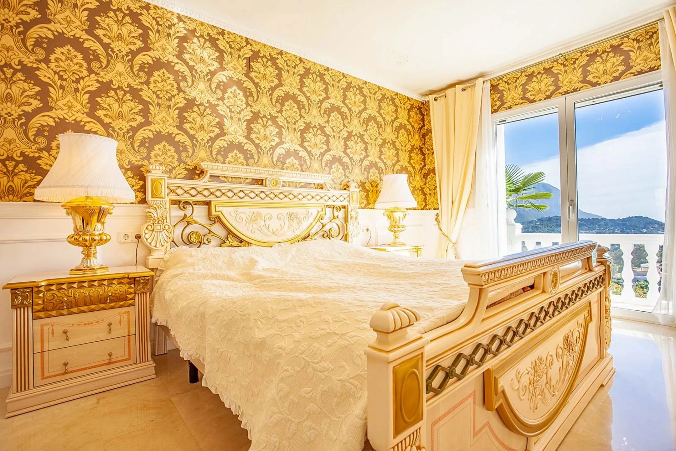 Large detached colonial style villa for sale in Denia — photo 21