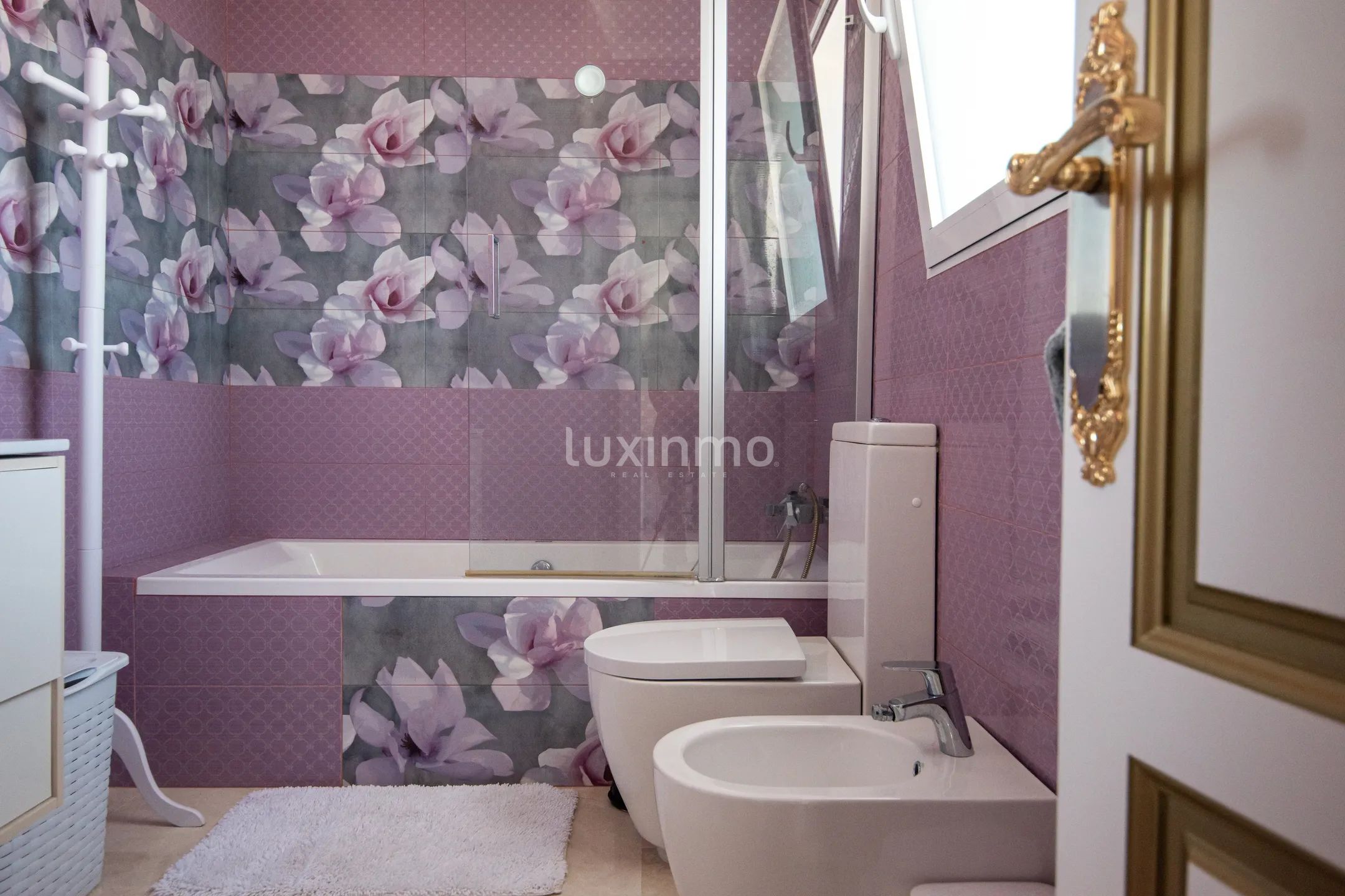 Large detached colonial style villa for sale in Denia — photo 33