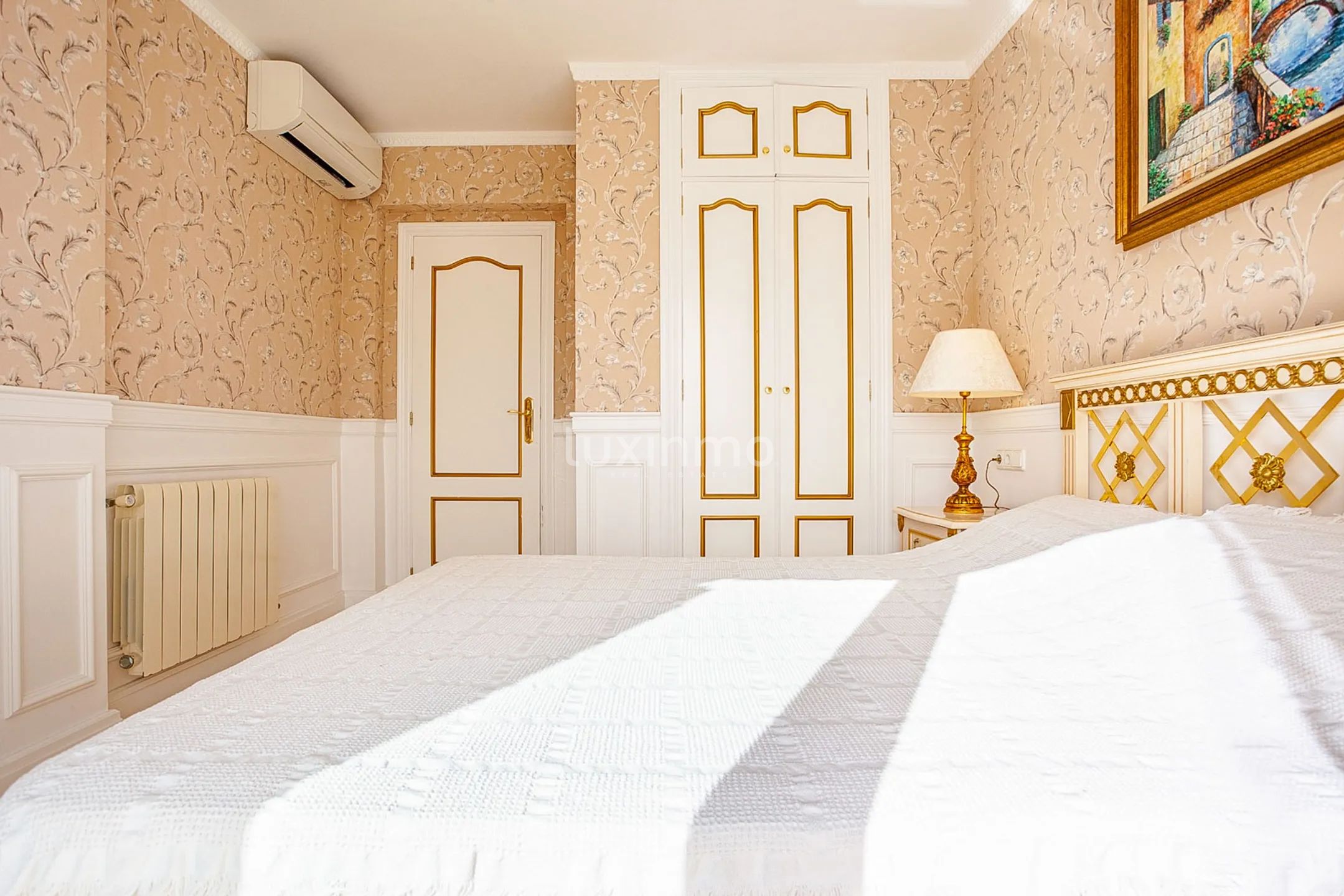 Large detached colonial style villa for sale in Denia — photo 35