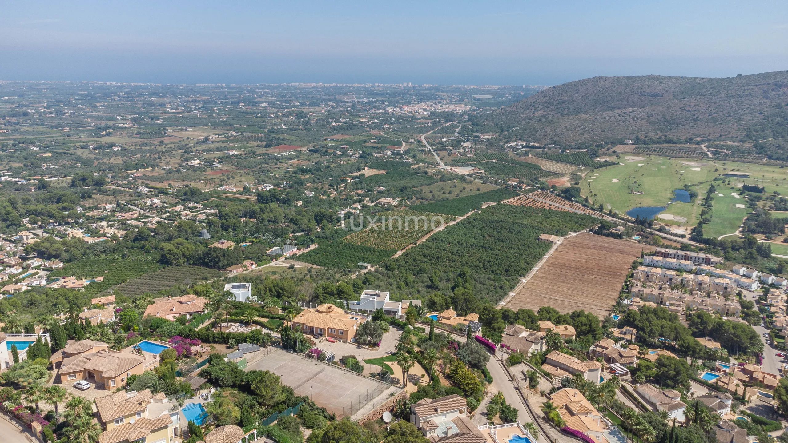 Large detached colonial style villa for sale in Denia — photo 38