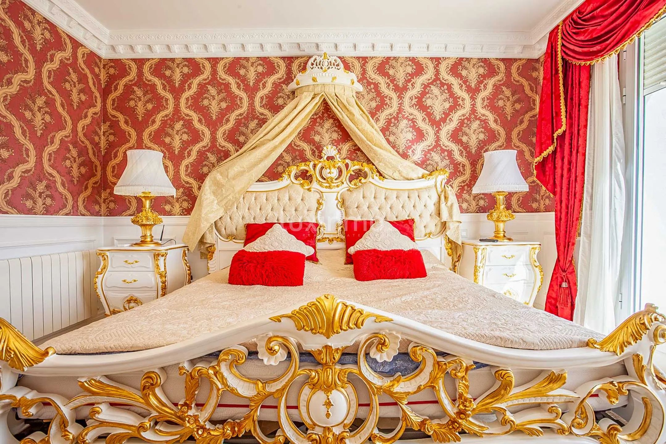 Large detached colonial style villa for sale in Denia — photo 15