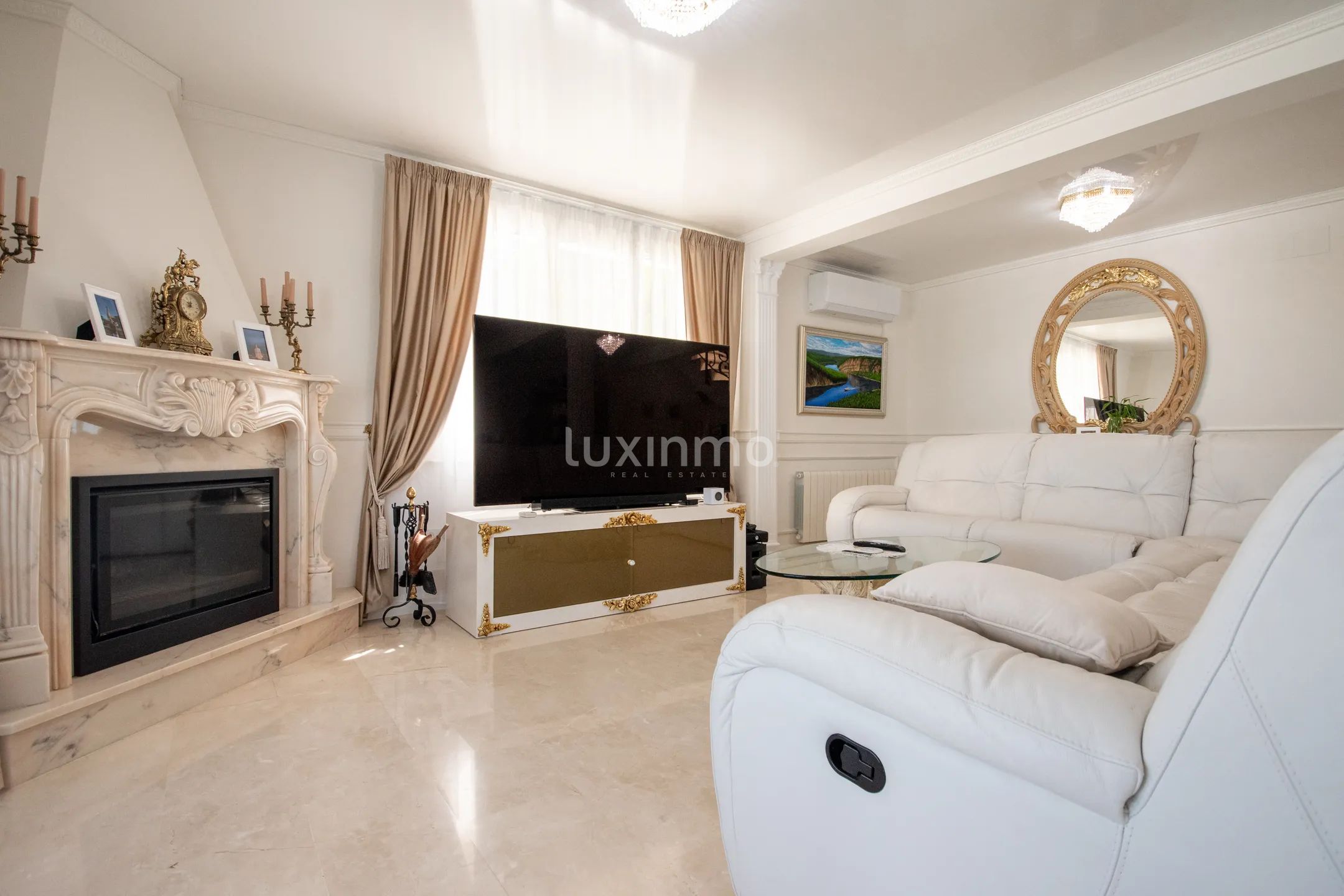 Large detached colonial style villa for sale in Denia — photo 10