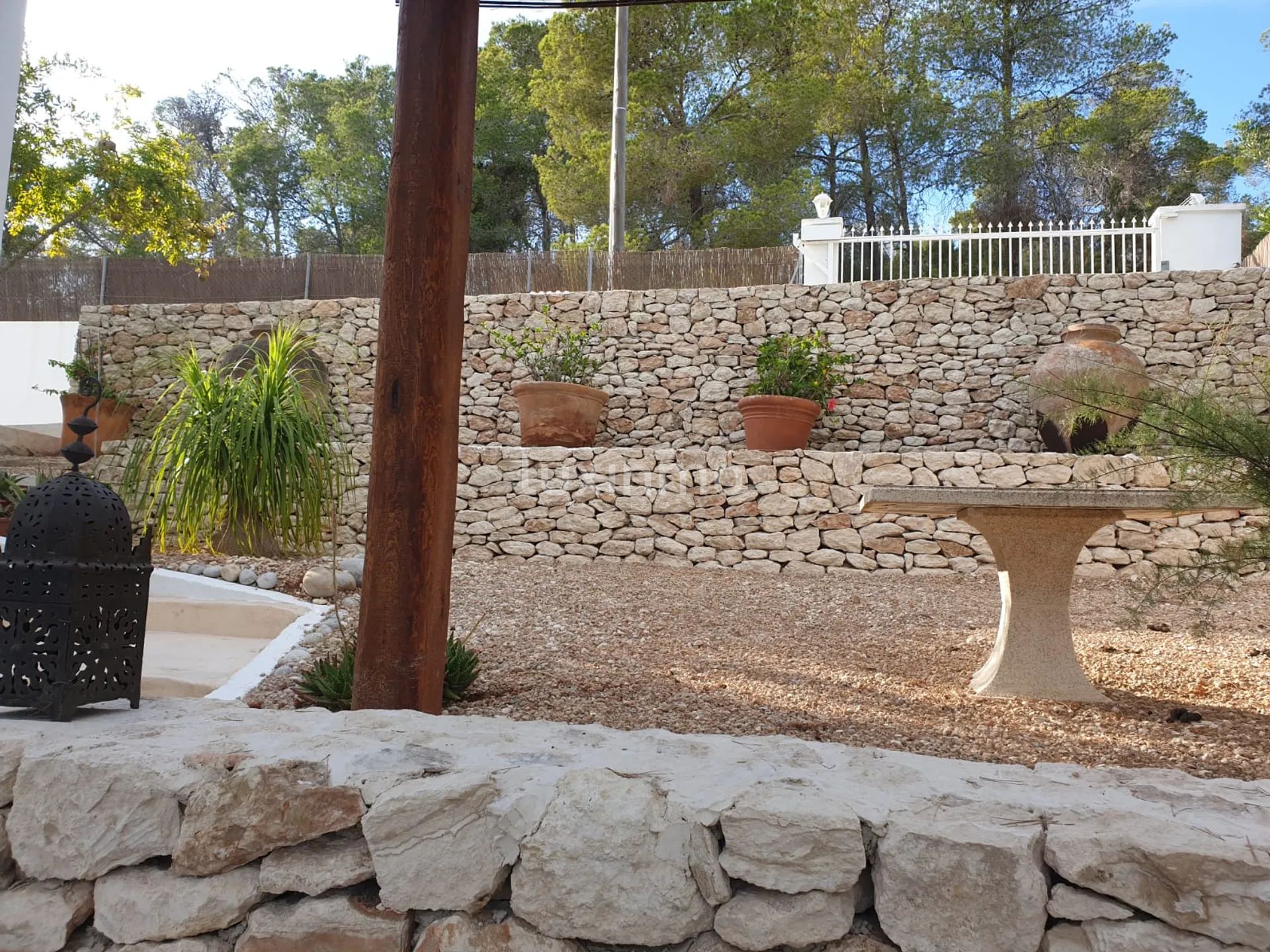 A vendre belle villa avec licence touristique près de l'hôtel Pikes — photo 6