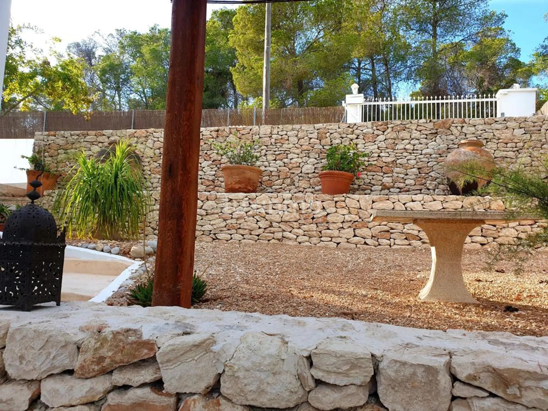 A vendre belle villa avec licence touristique près de l'hôtel Pikes — photo 43