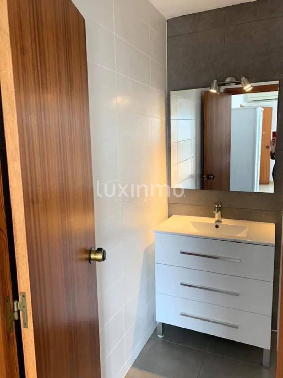 A vendre belle villa avec licence touristique près de l'hôtel Pikes — photo 68