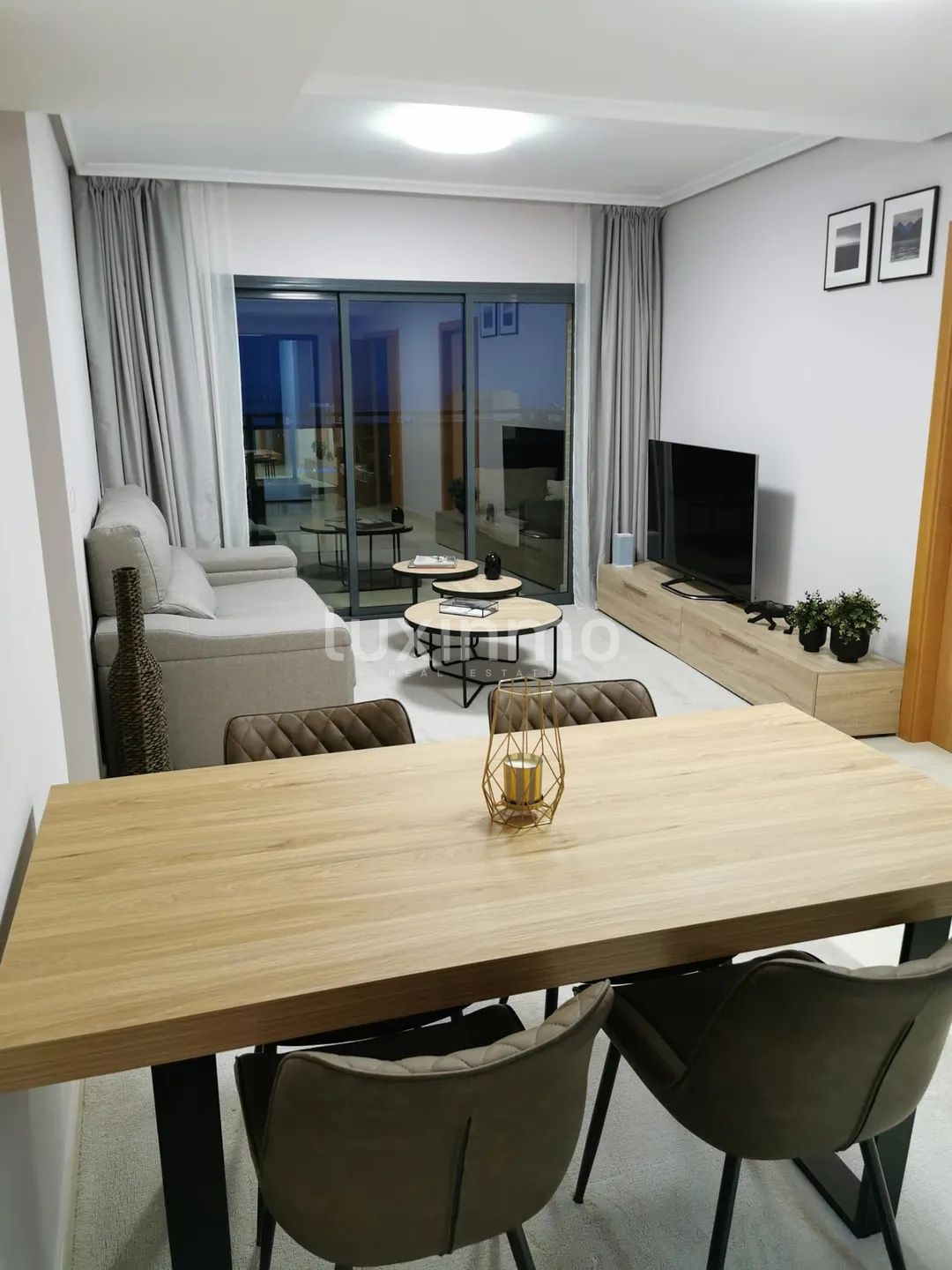 Moderne Wohnung in der 29. Etage mit Meerblick — photo 7