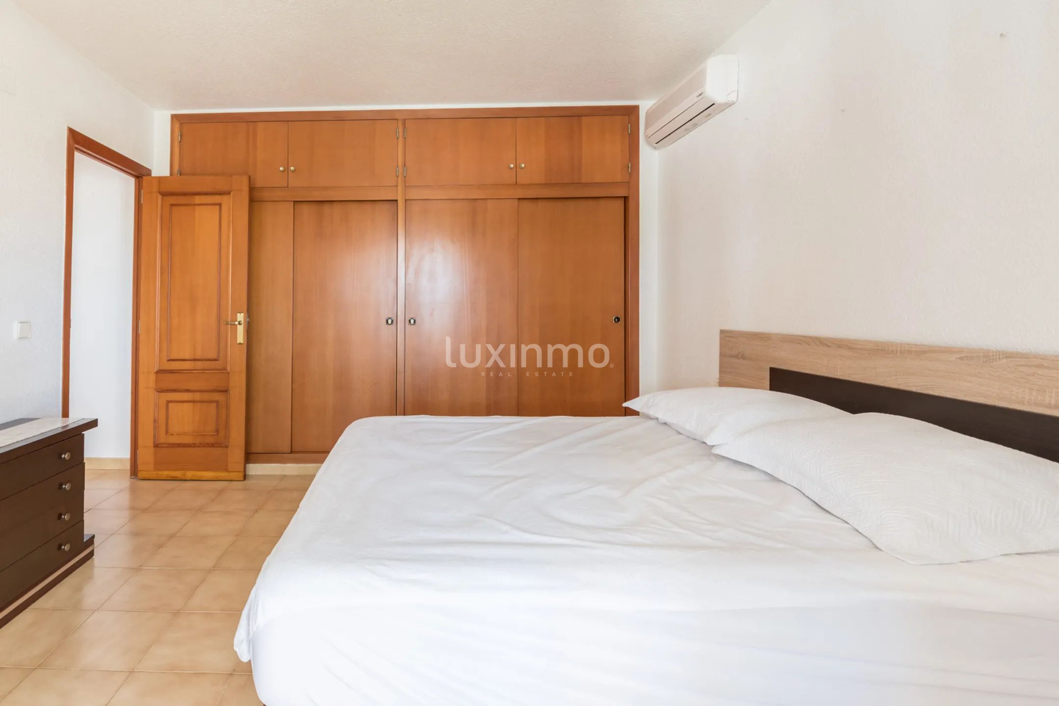 Chalet zur Miete mit Gästewohnung in Altea la Vella — photo 21