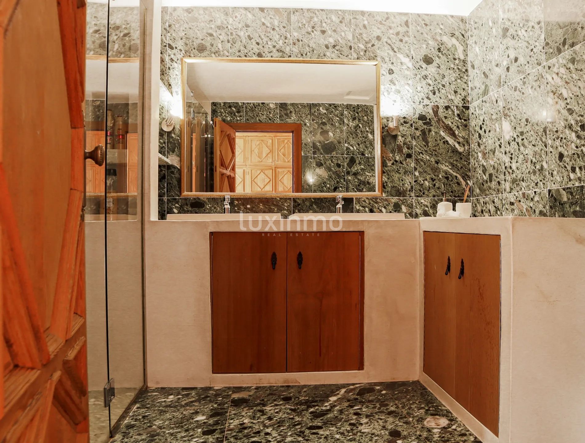 Продается вилла с туристической лицензией на Ибице — photo 35