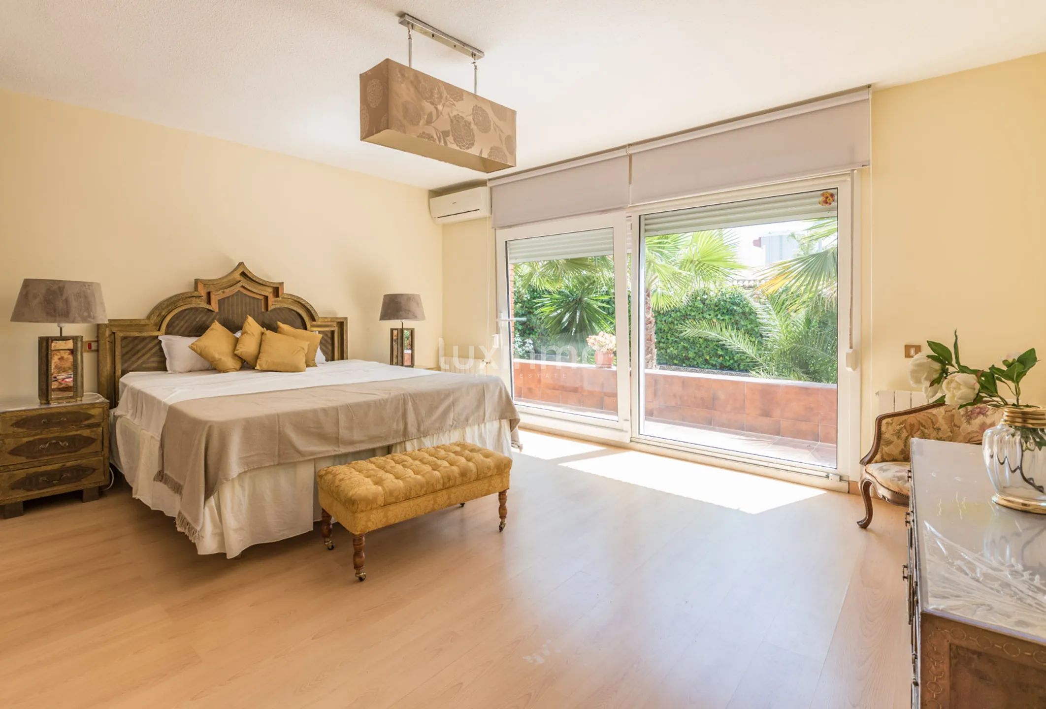 Chalet independiente con piscina en Benidorm — photo 16