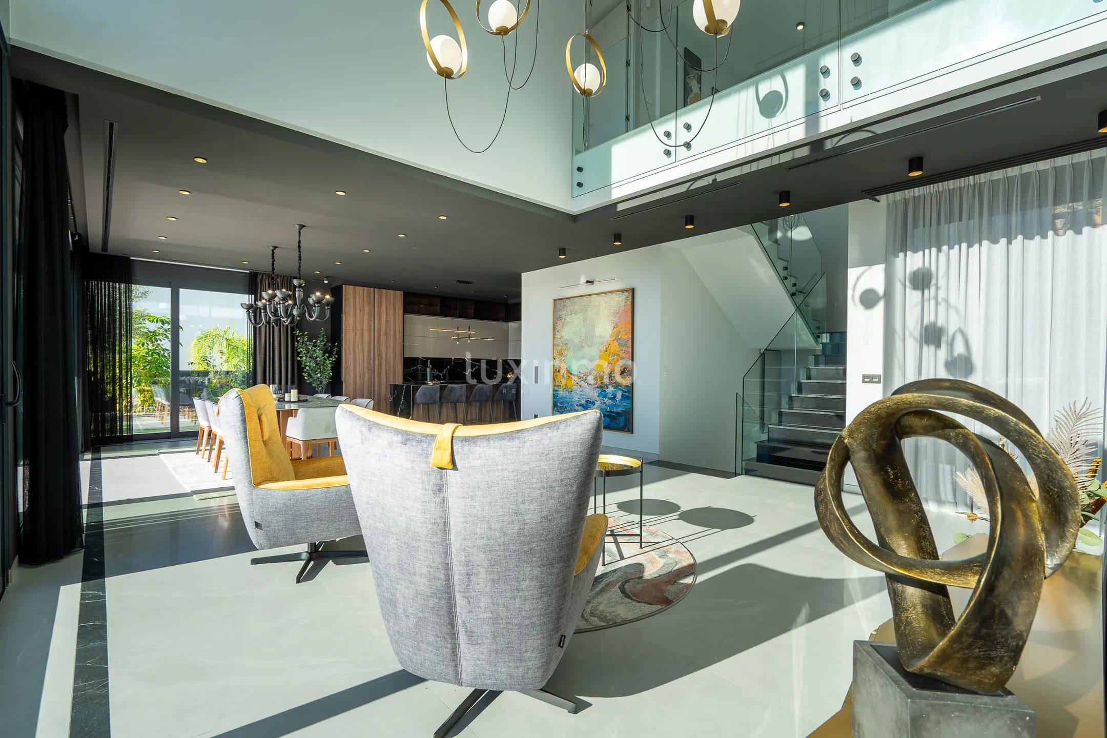 Вилла в привилегированной урбанизации — photo 21