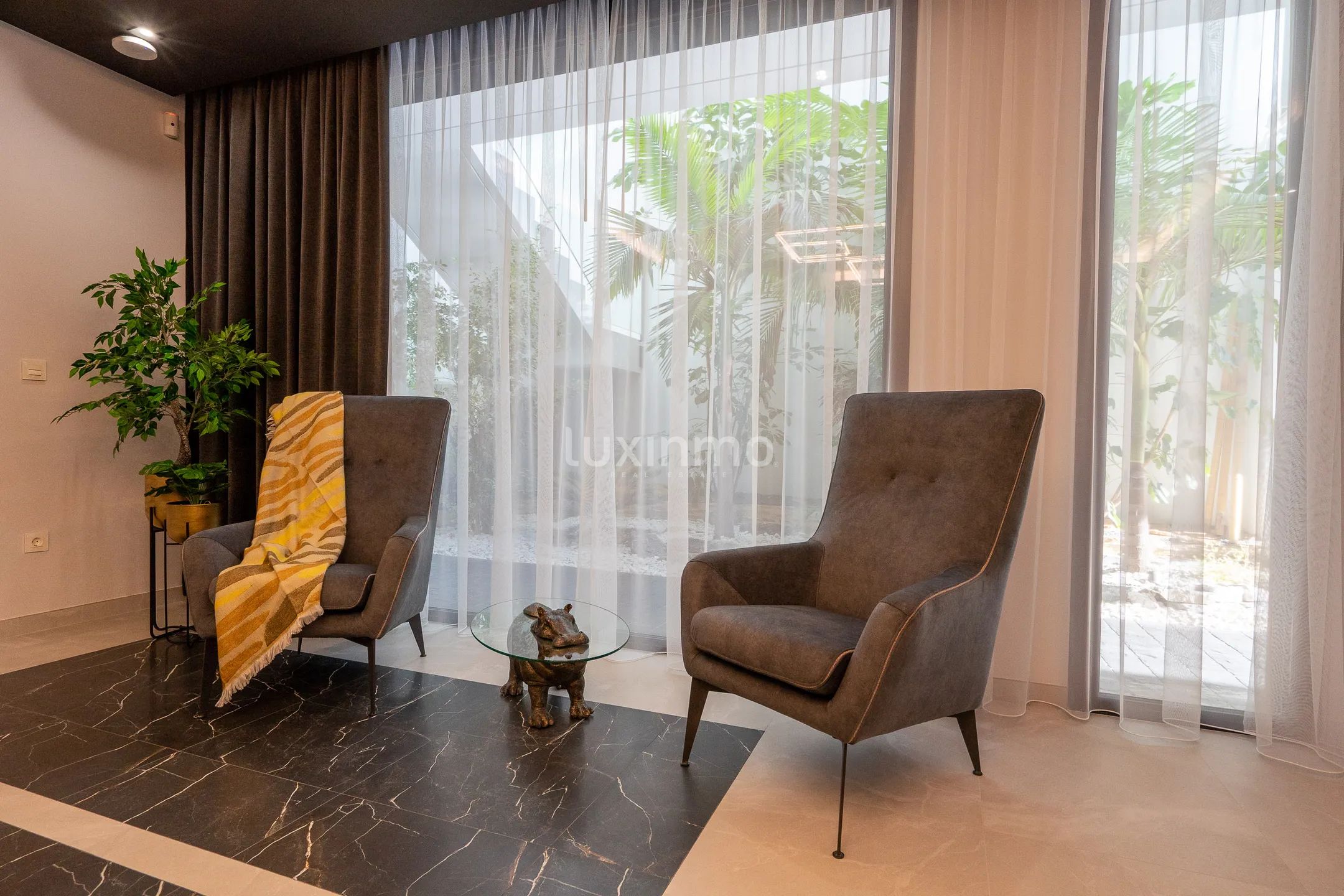 Вилла в привилегированной урбанизации — photo 55