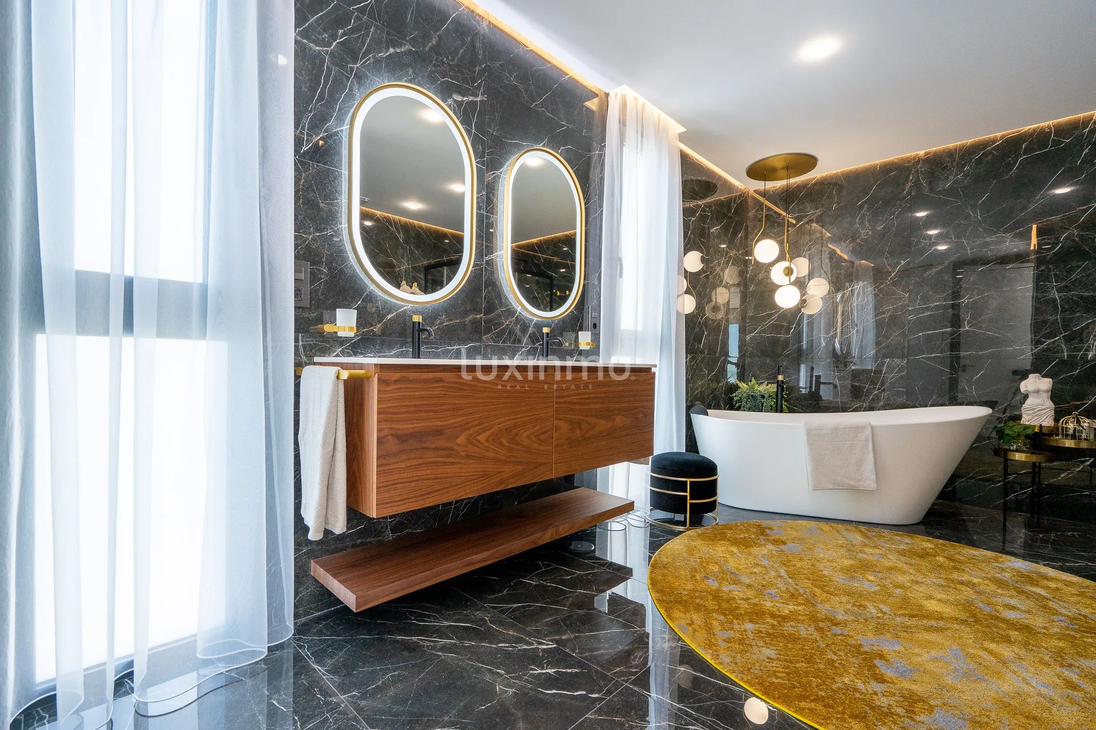 Вилла в привилегированной урбанизации — photo 27