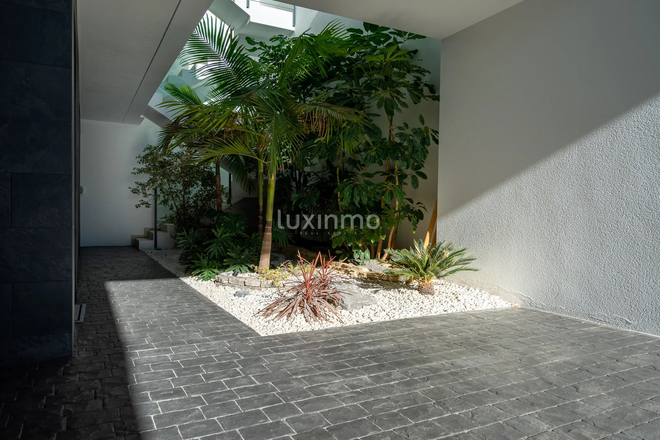 Вилла в привилегированной урбанизации — photo 61