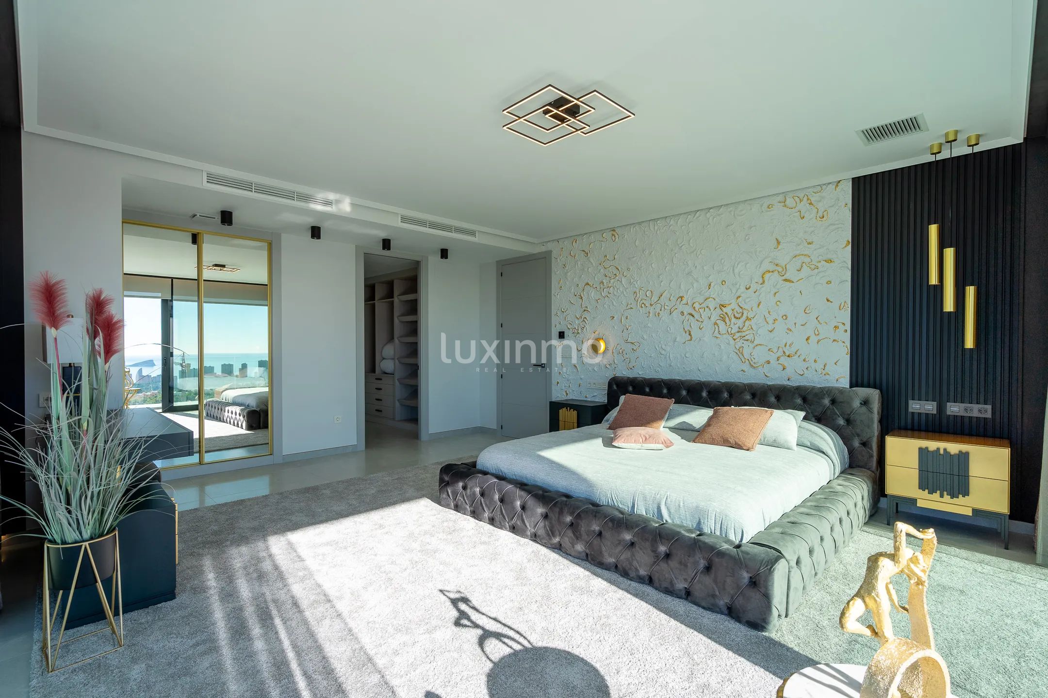 Вилла в привилегированной урбанизации — photo 23