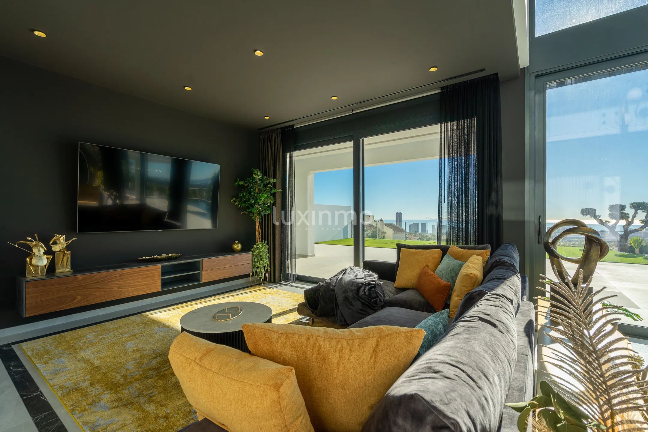 Вилла в привилегированной урбанизации — photo 13