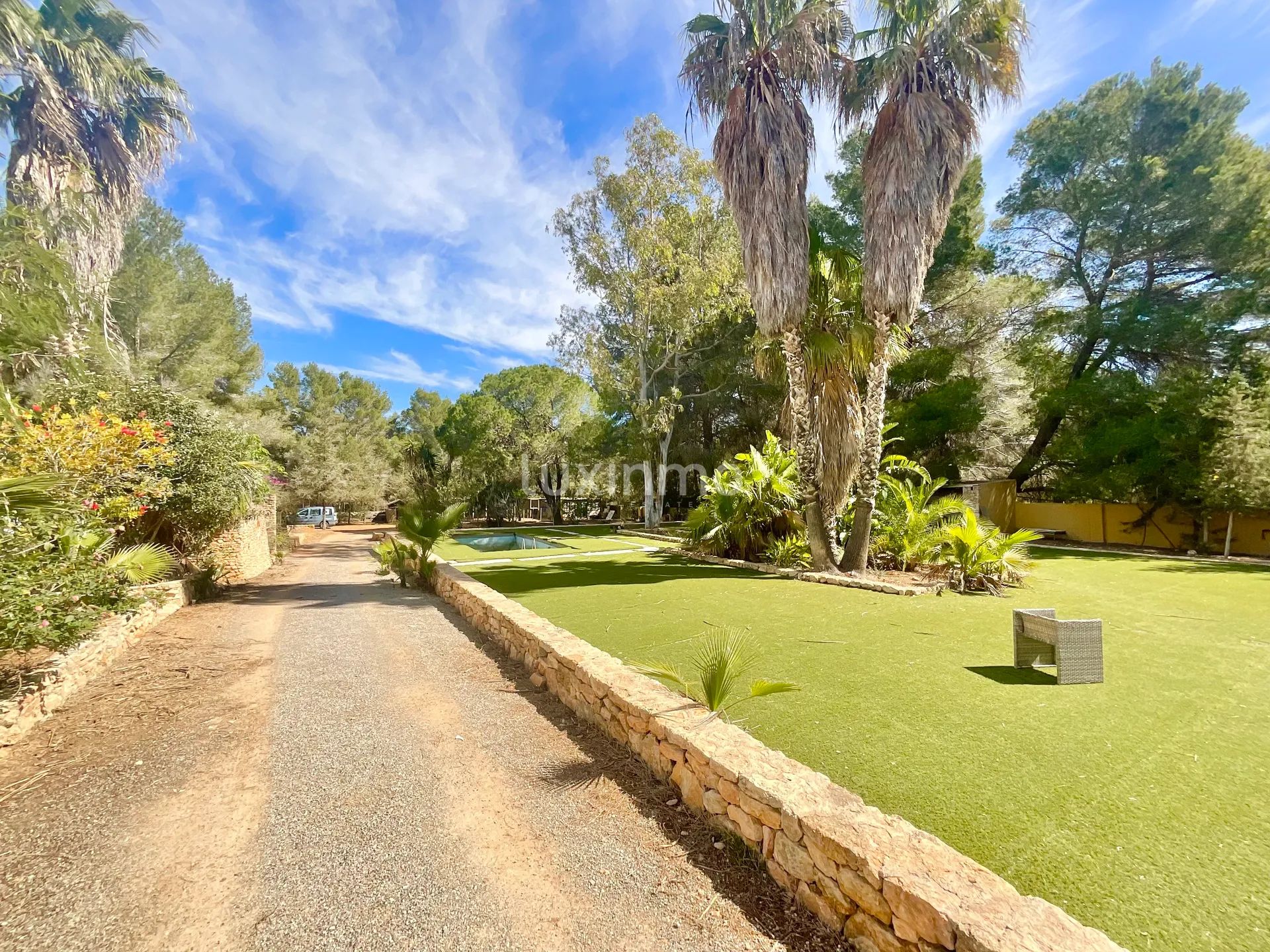 Rustikk Finca i privat skogsområde i Santa Eulalia, ideell for en stor familie eller et fellesskap — photo 13