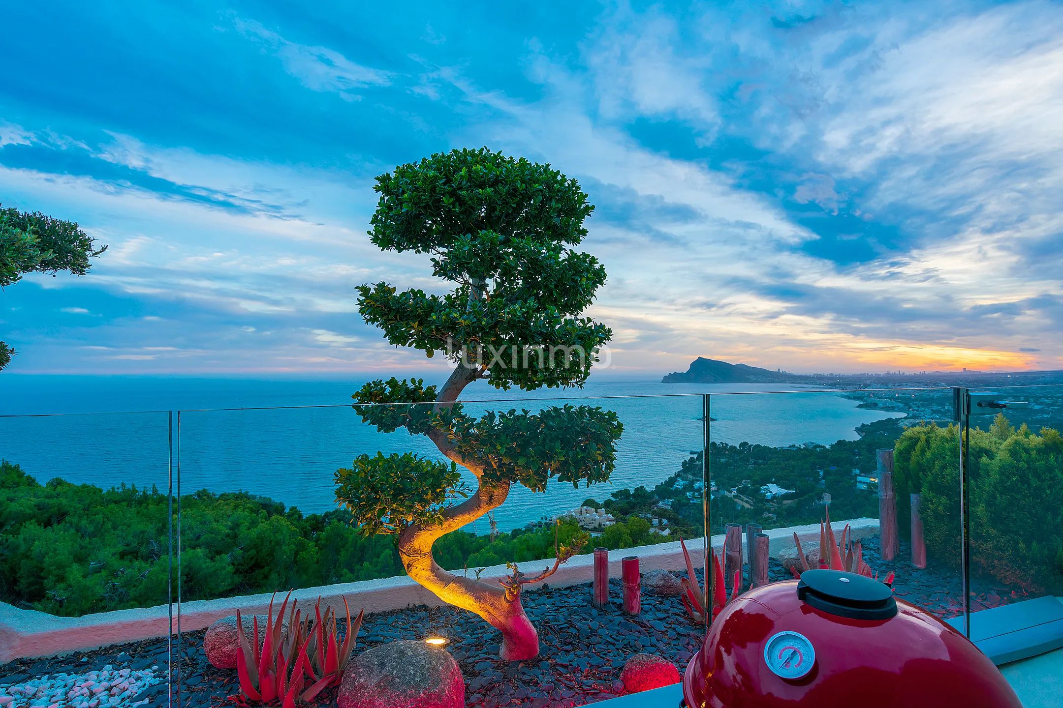Moderne leilighet med havutsikt til salgs i Altea Hills — photo 29
