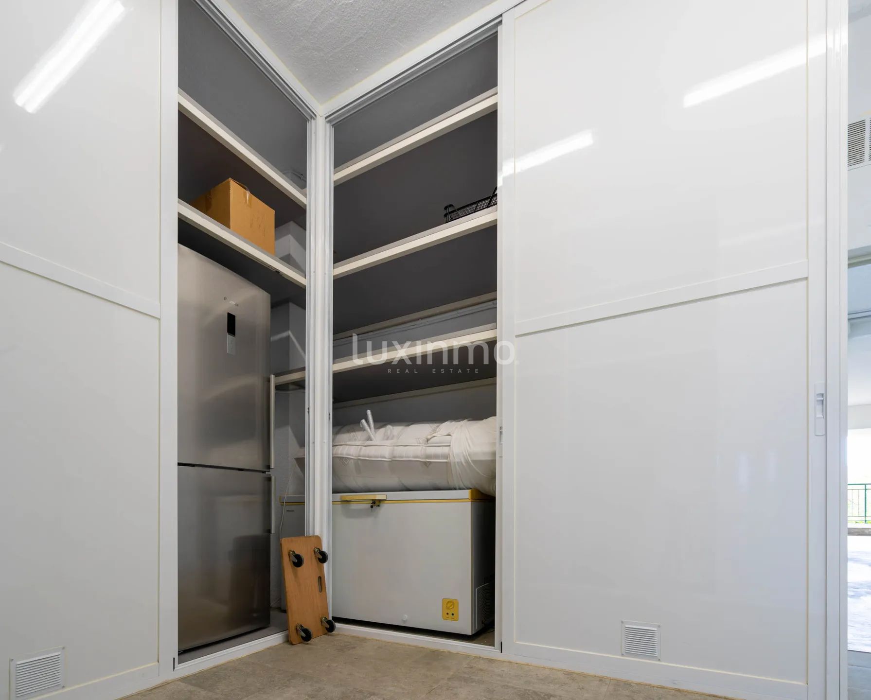 Modern flat with sea views for sale in Altea Hills — photo 45