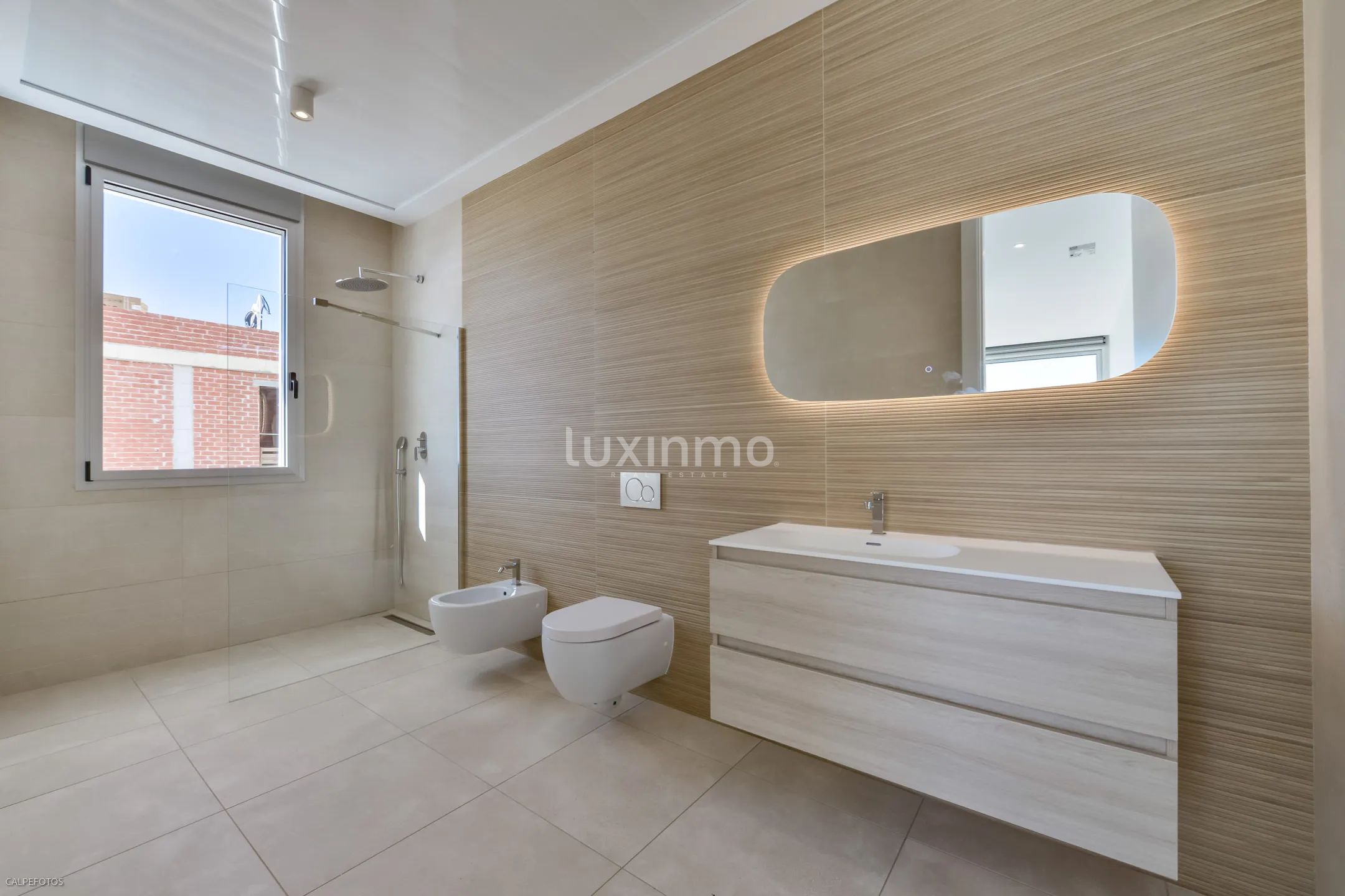 Zu verkaufen eine moderne Villa in Sierra Cortina — photo 17