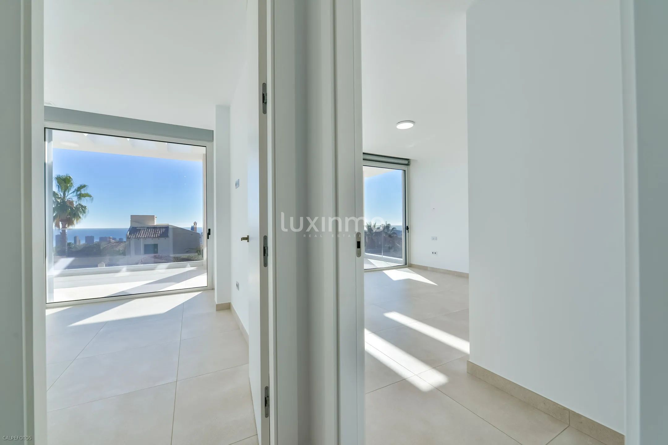 Zu verkaufen eine moderne Villa in Sierra Cortina — photo 33