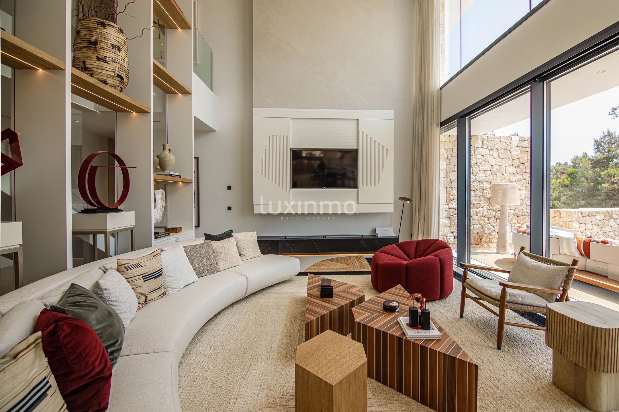 Villa de luxe nouvellement construite près du terrain de golf, communauté fermée, grande sécurité — photo 15