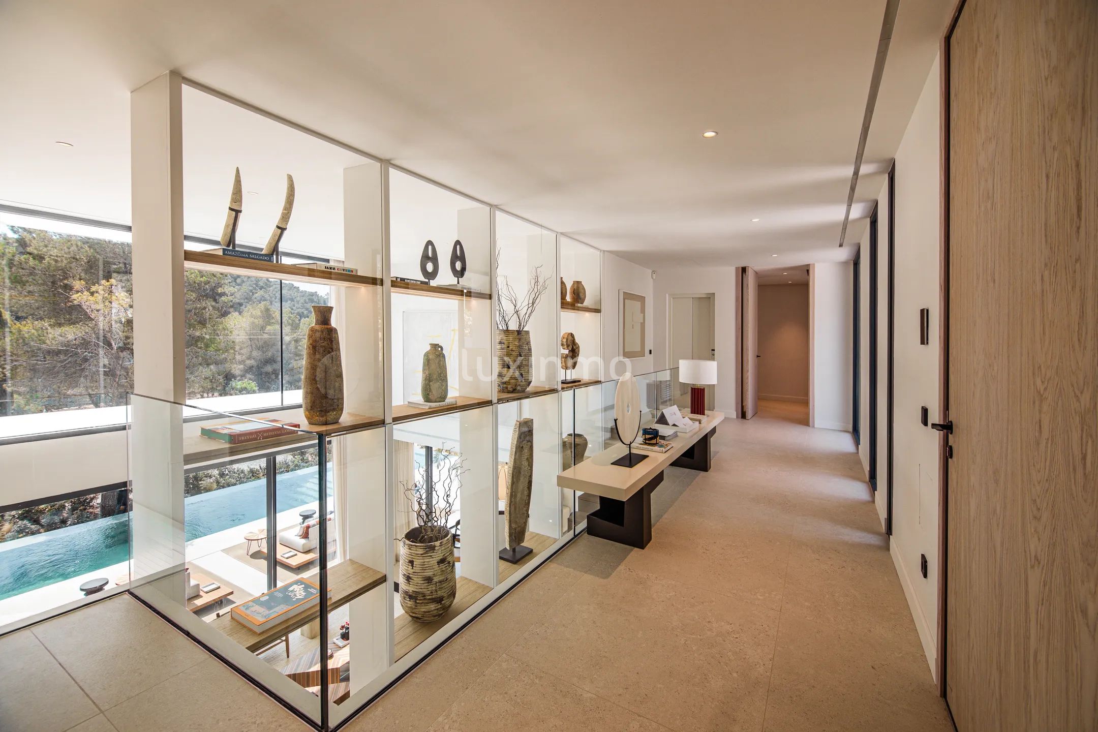 Villa de luxe nouvellement construite près du terrain de golf, communauté fermée, grande sécurité — photo 14