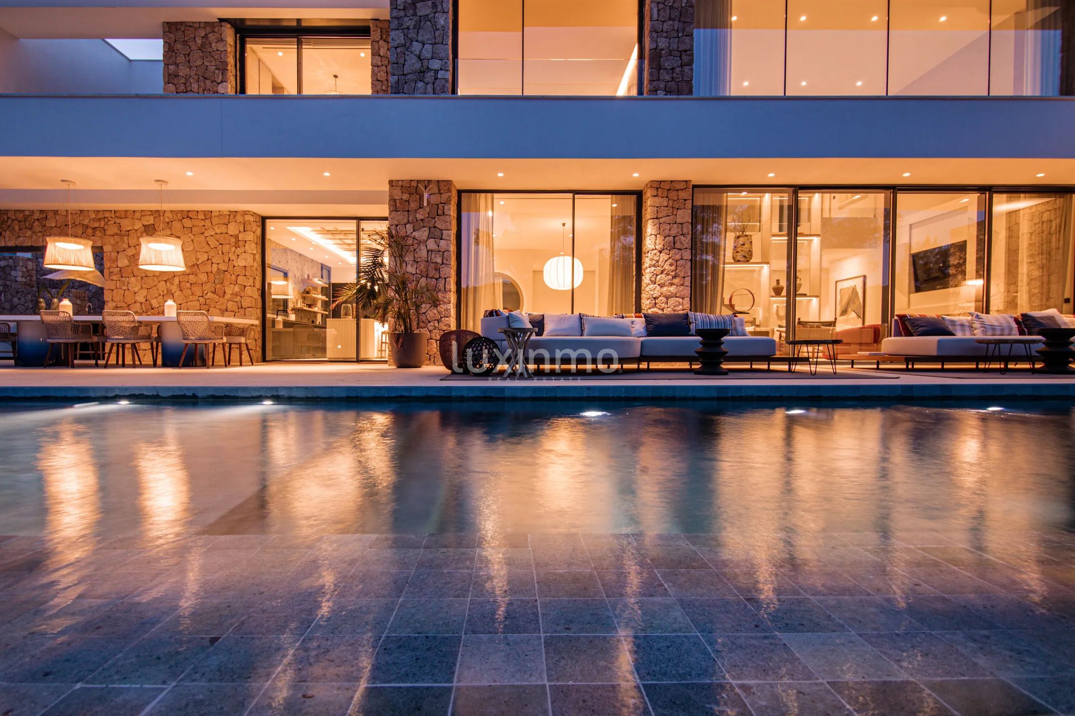 Modern Luxury Villa in Roca Llisa — photo 7