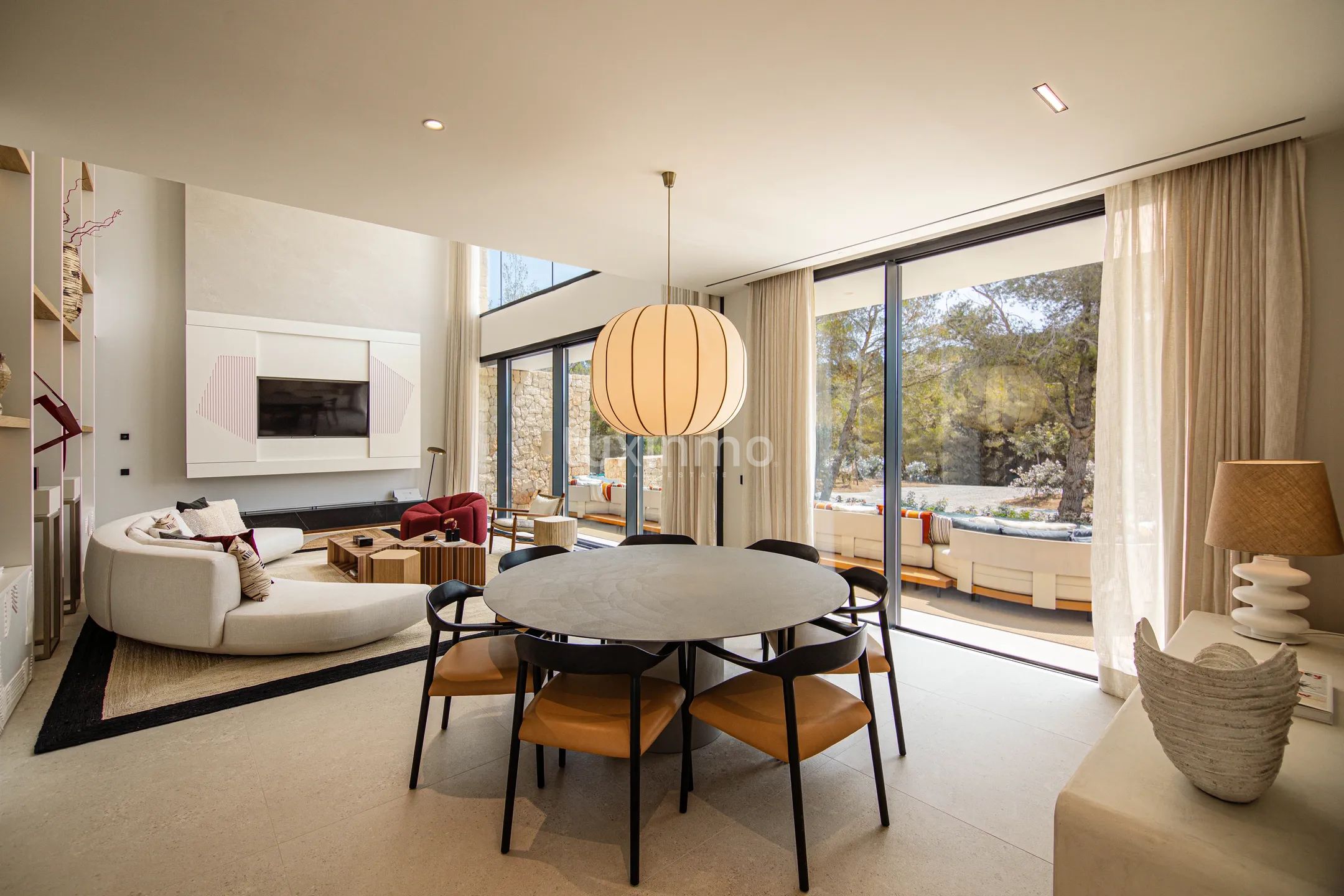 Villa de luxe nouvellement construite près du terrain de golf, communauté fermée, grande sécurité — photo 16