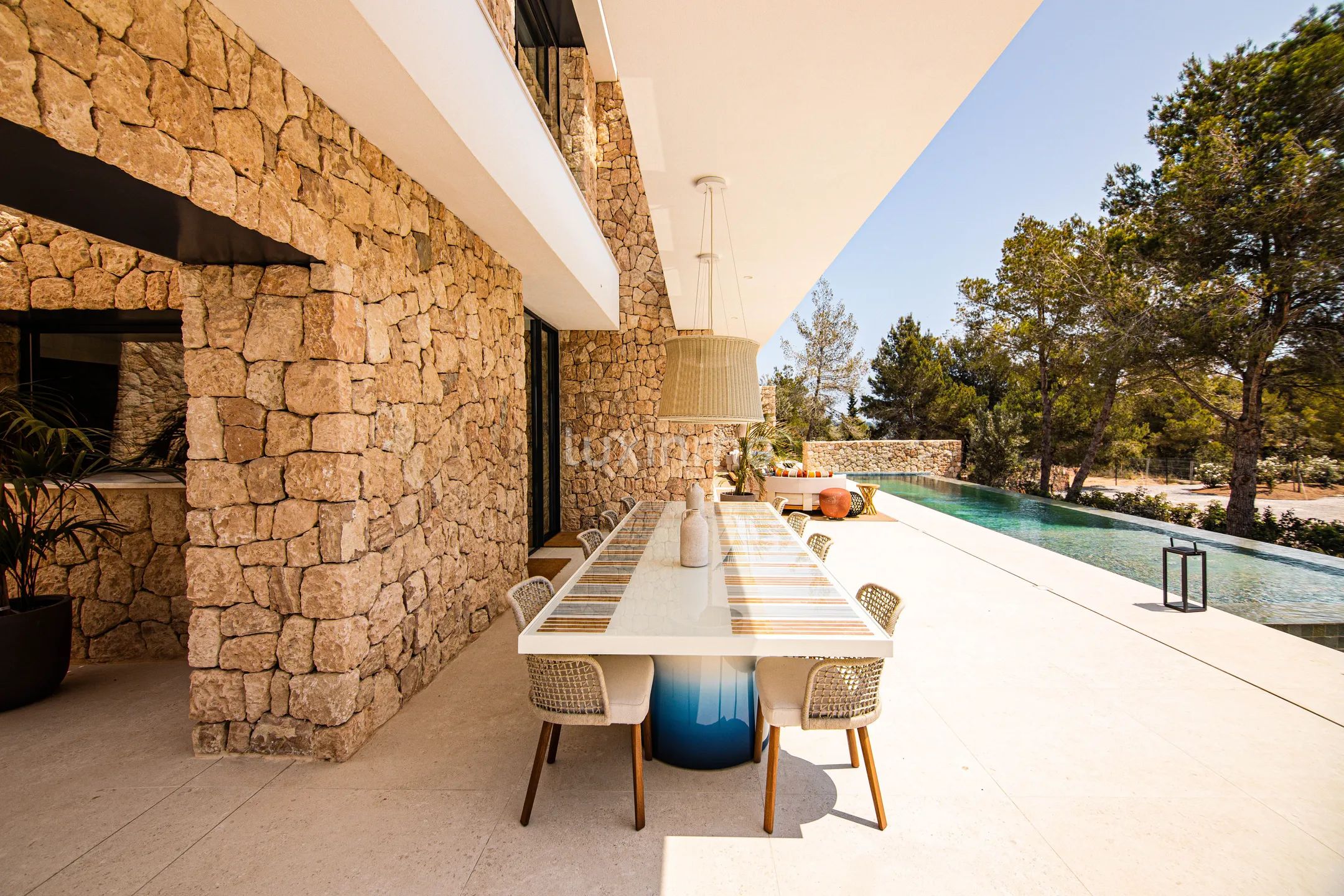 Modern Luxury Villa in Roca Llisa — photo 27