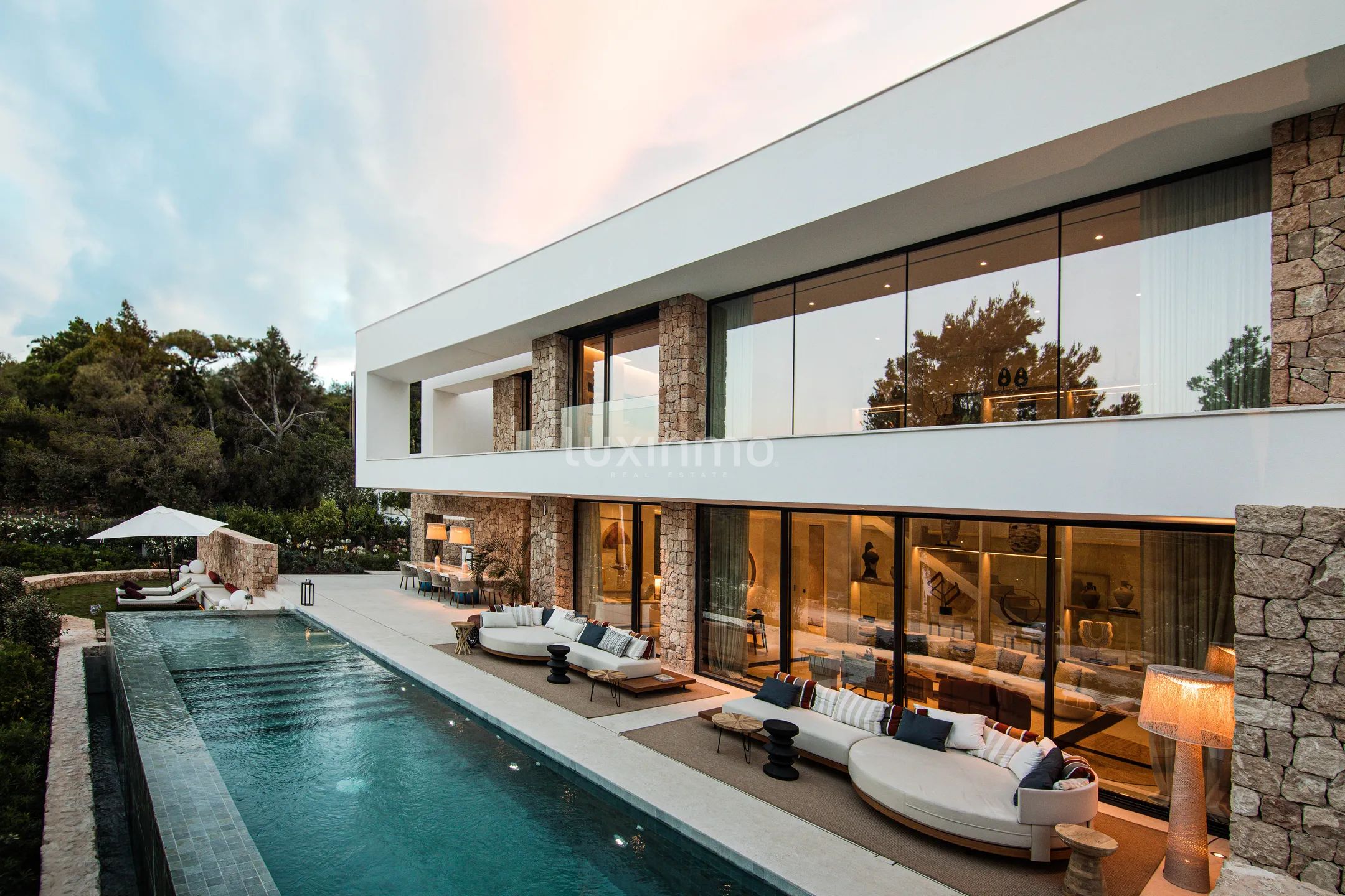 Modern Luxury Villa in Roca Llisa — photo 4
