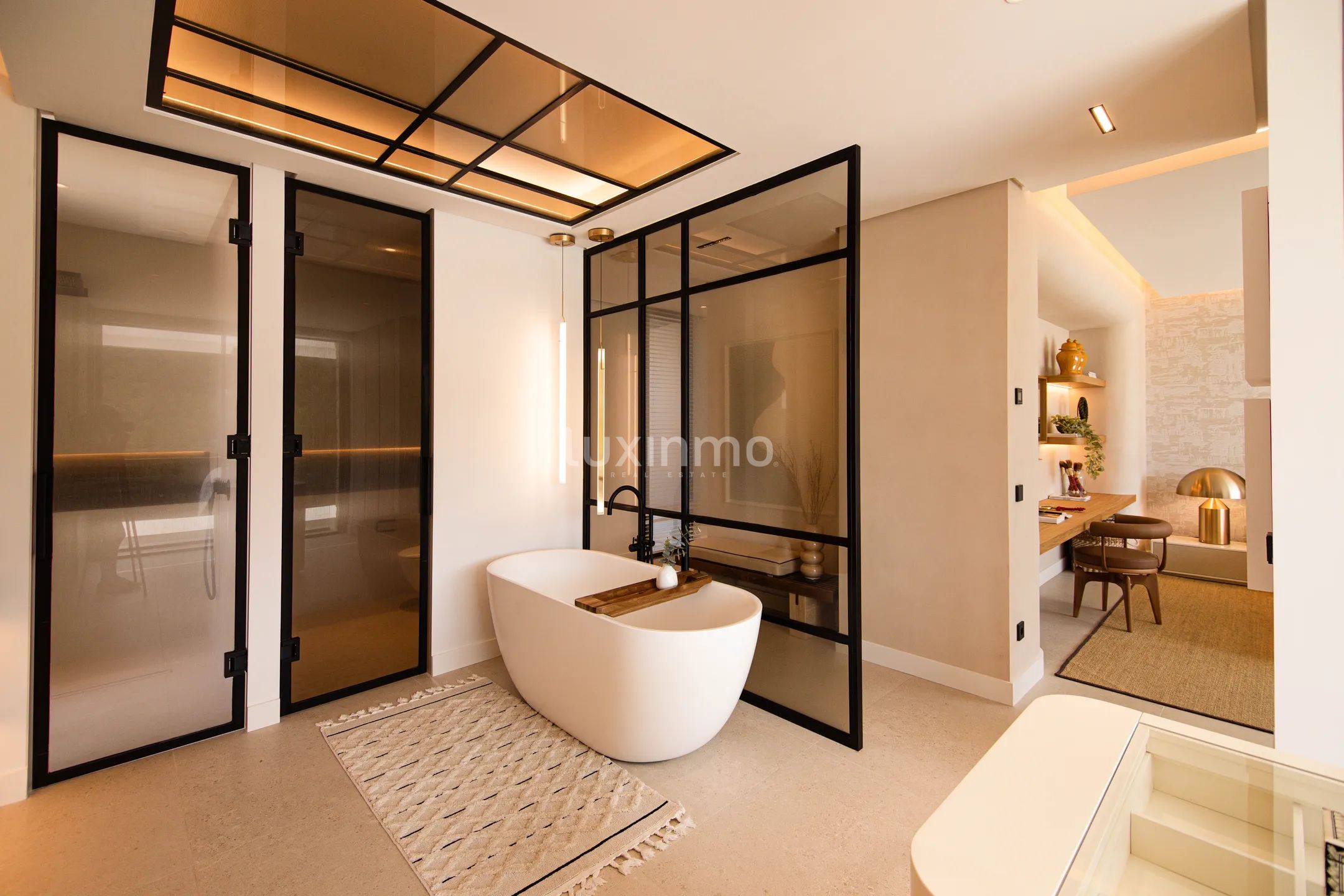 Modern Luxury Villa in Roca Llisa — photo 25