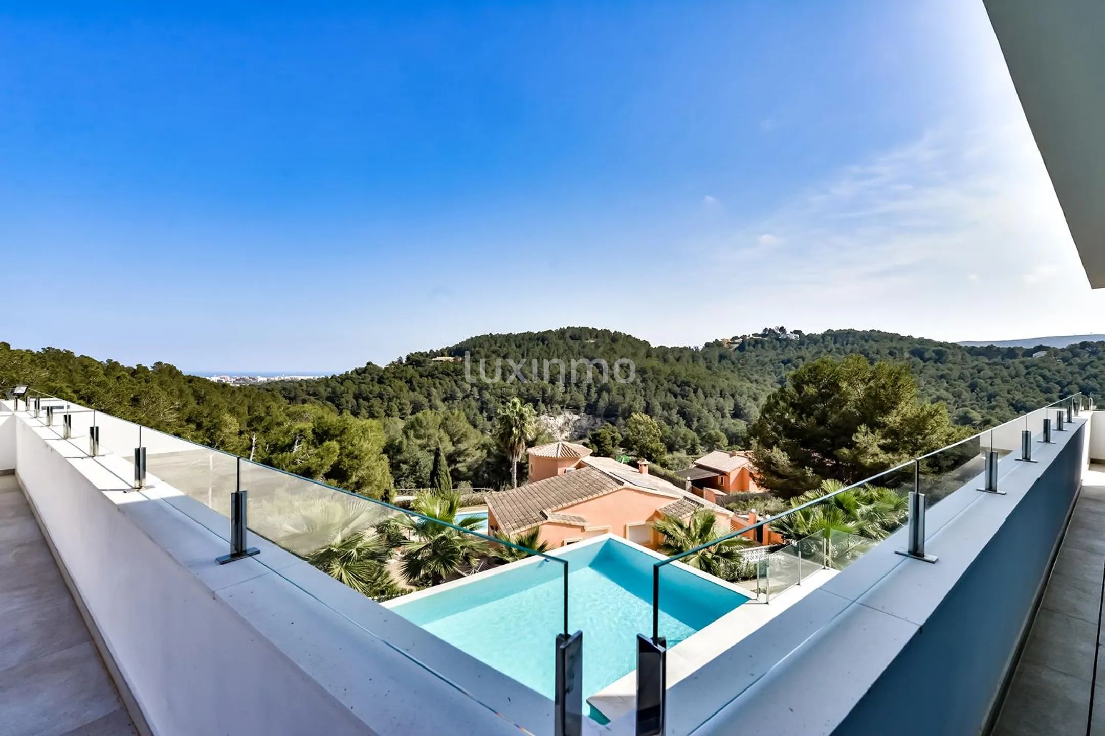 For sale impressive modern built villa in Javea — photo 7