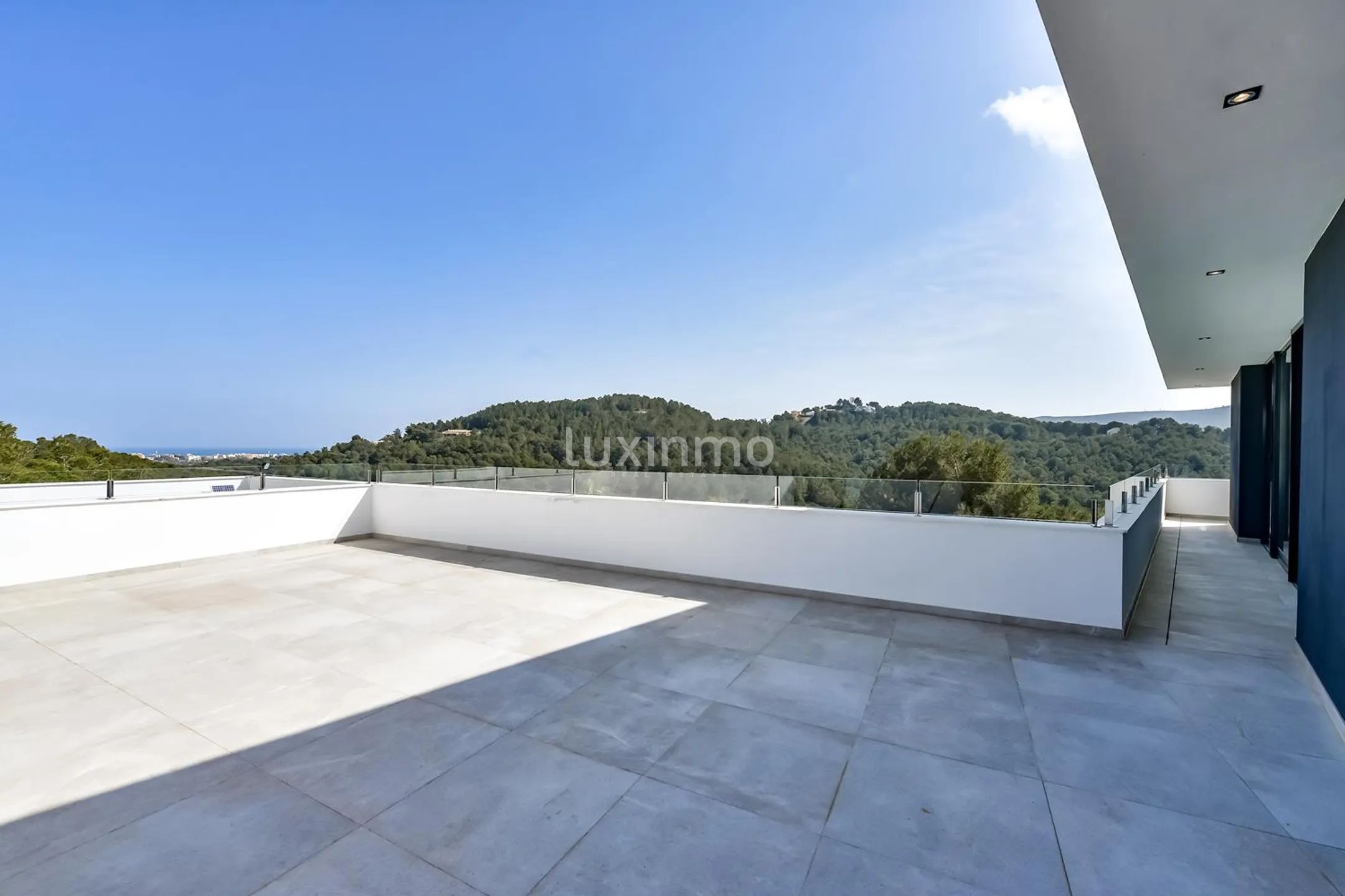 For sale impressive modern built villa in Javea — photo 17