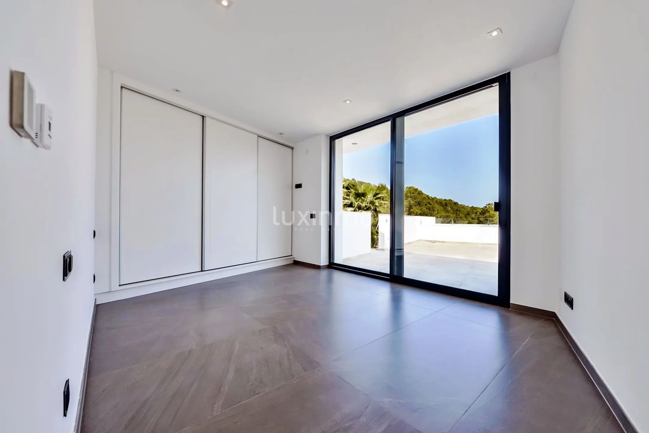 For sale impressive modern built villa in Javea — photo 28