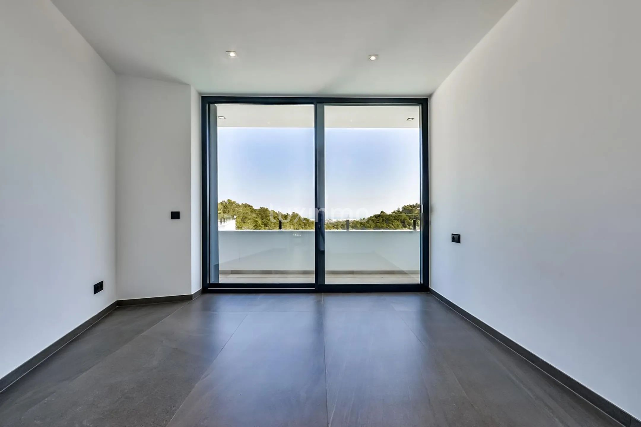 For sale impressive modern built villa in Javea — photo 20