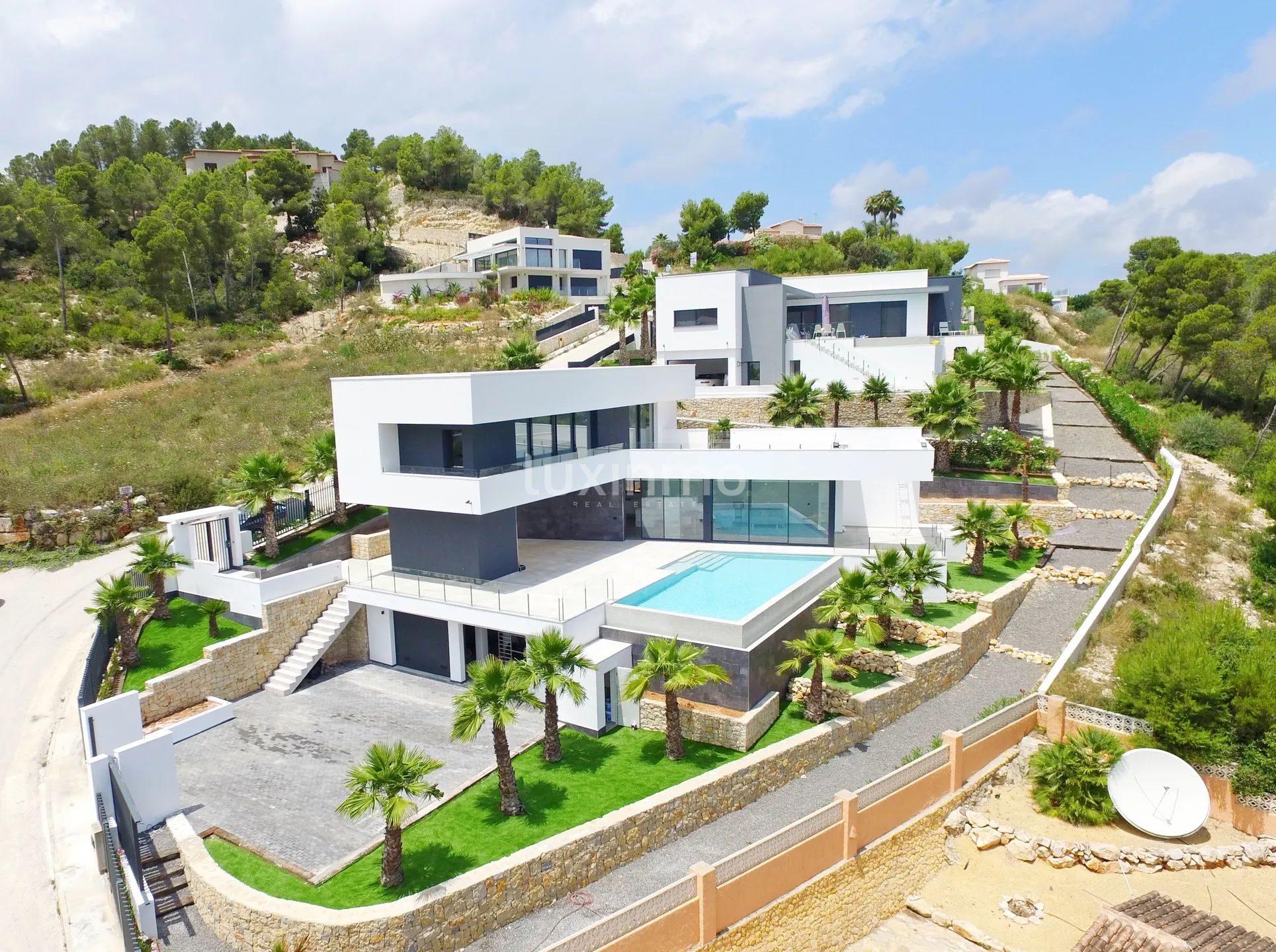 For sale impressive modern built villa in Javea — photo 1