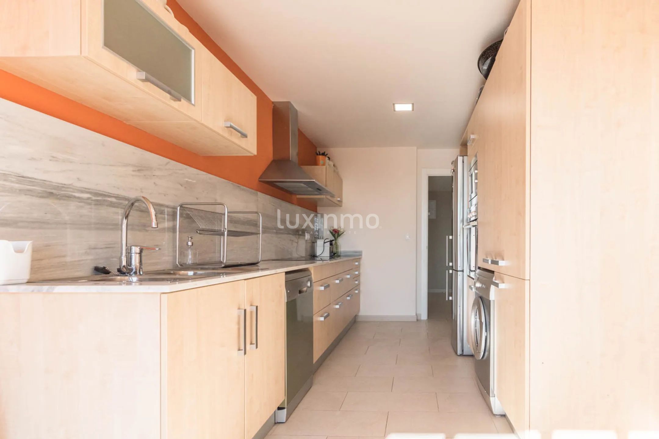 Apartment with sea views for sale in Mascarat — photo 14